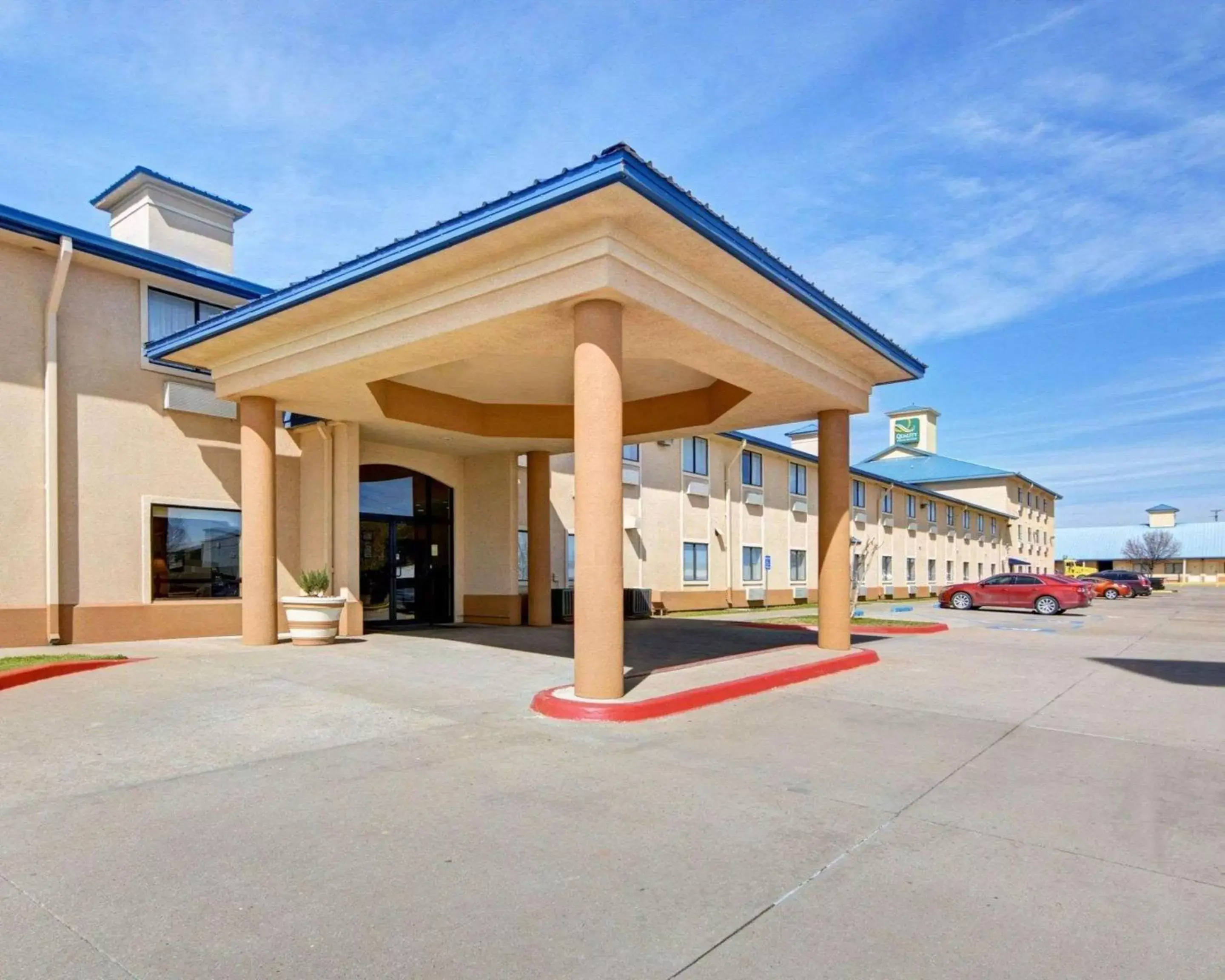 Property Building in Quality Inn & Suites Wichita Falls I-44