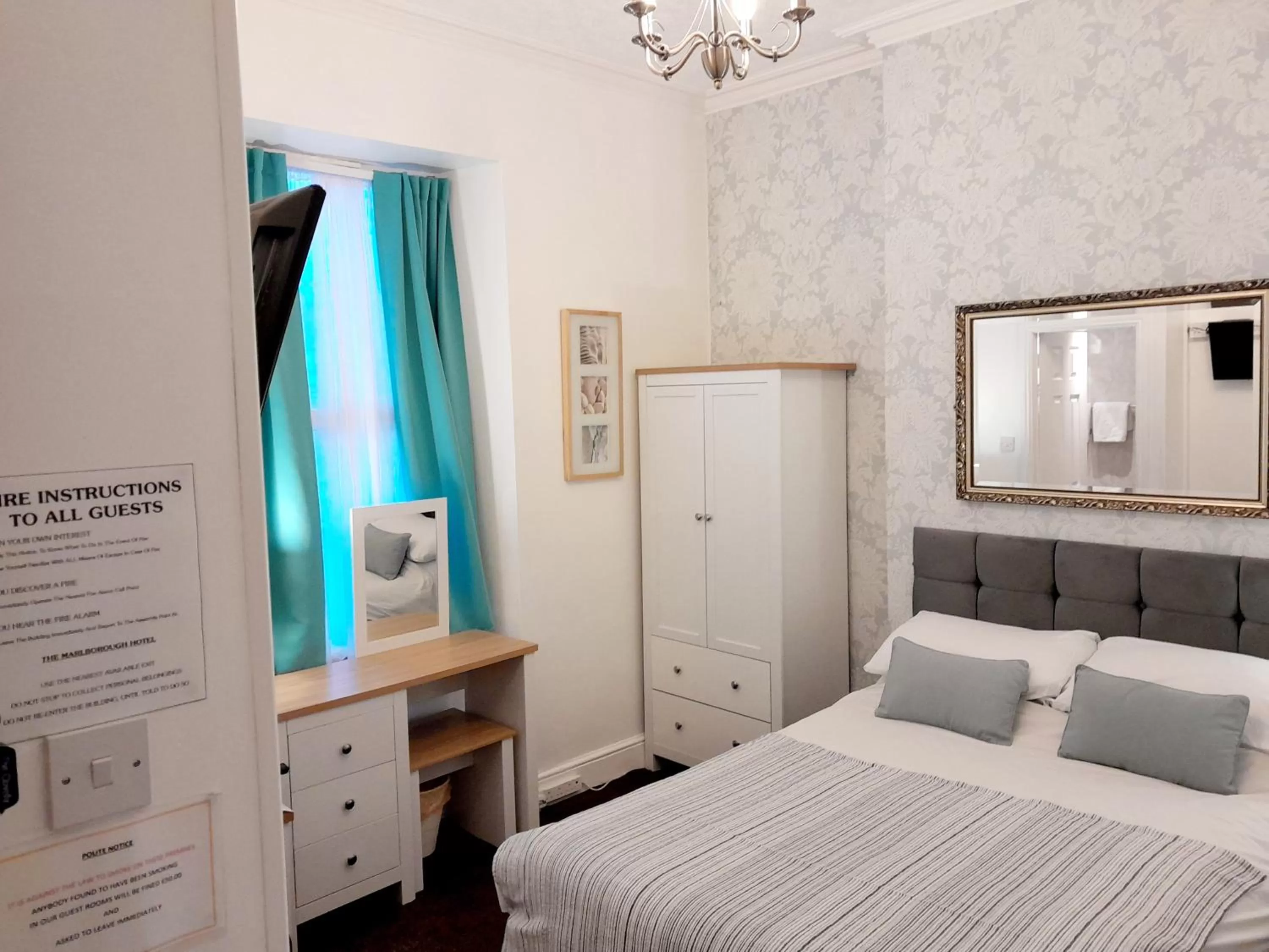 Bedroom, Bed in The Clovelly