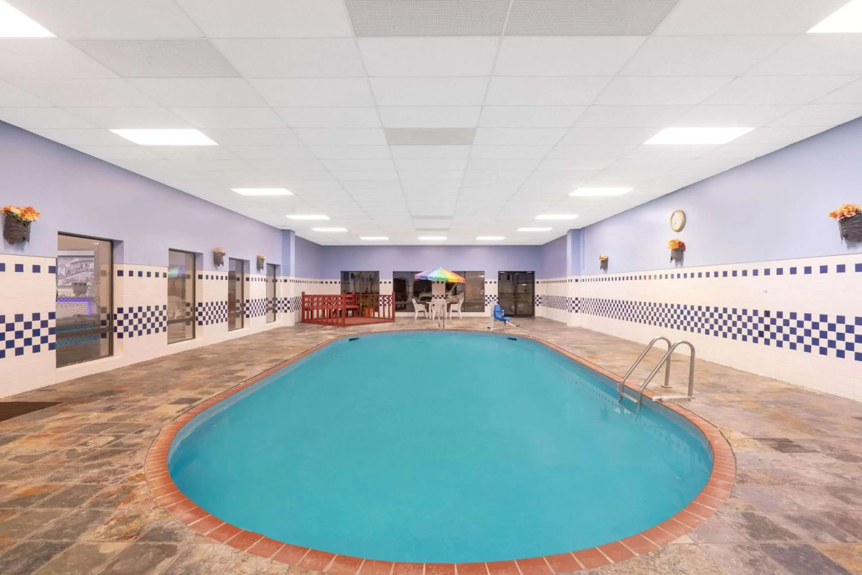 On site, Swimming Pool in Super 8 by Wyndham North Little Rock/McCain