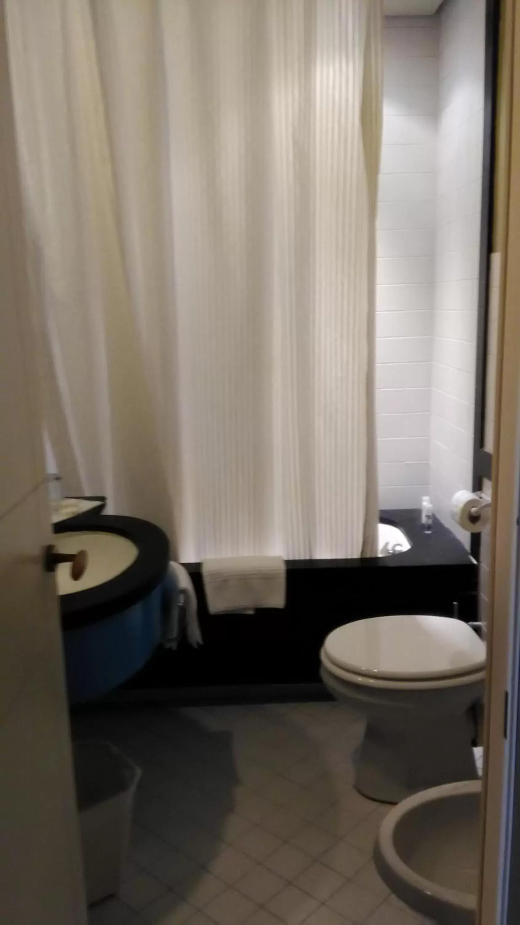 Toilet in Atlante Star Hotel