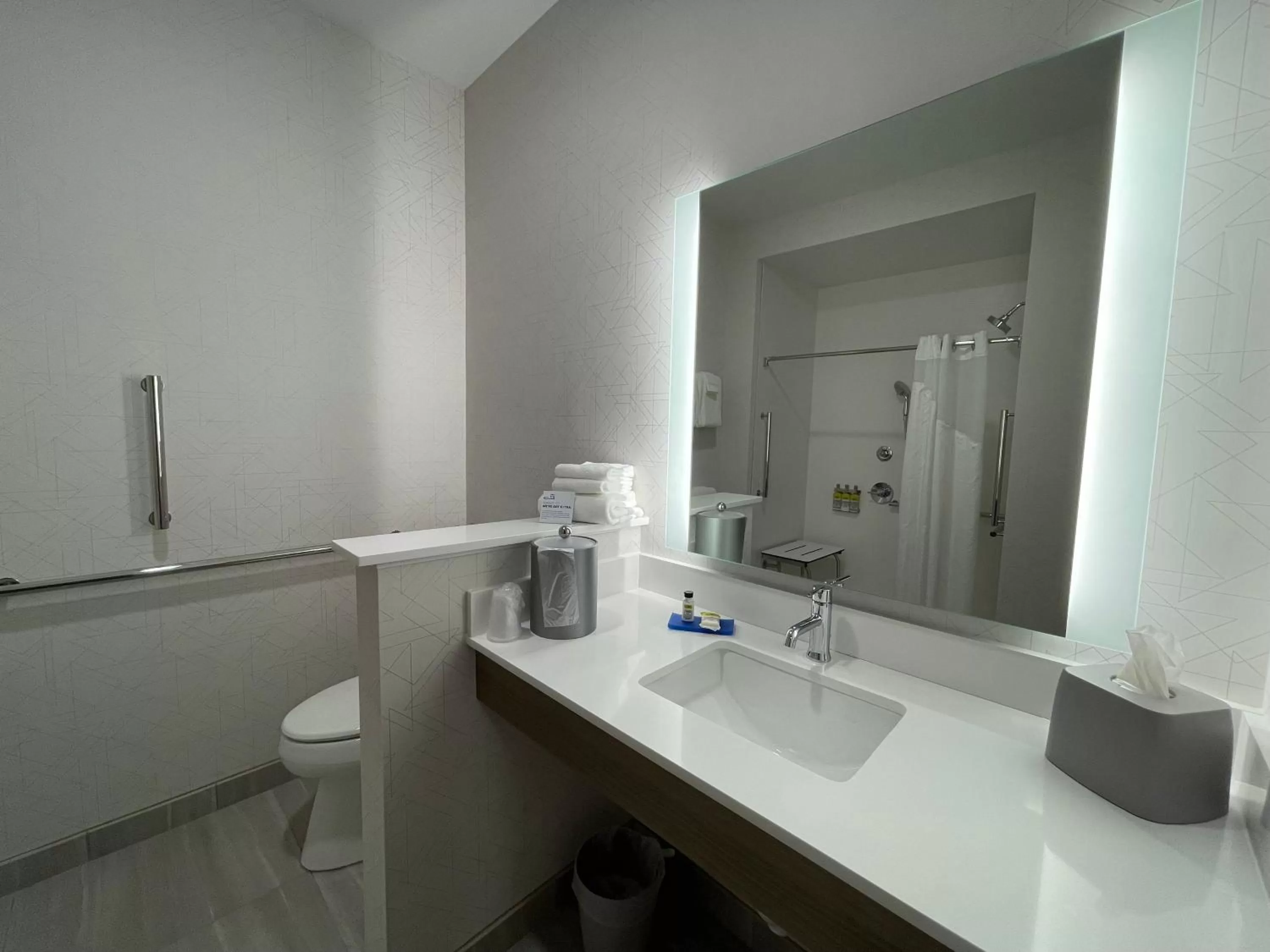 Bathroom in Holiday Inn Express & Suites - Ft. Smith - Airport by IHG