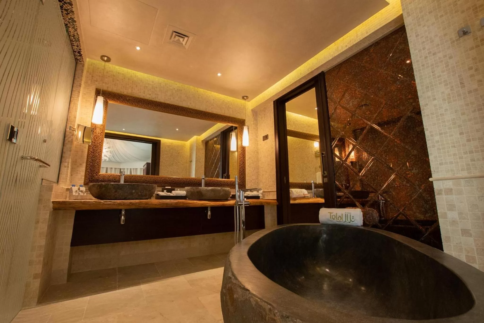 Shower in Telal Resort Al Ain