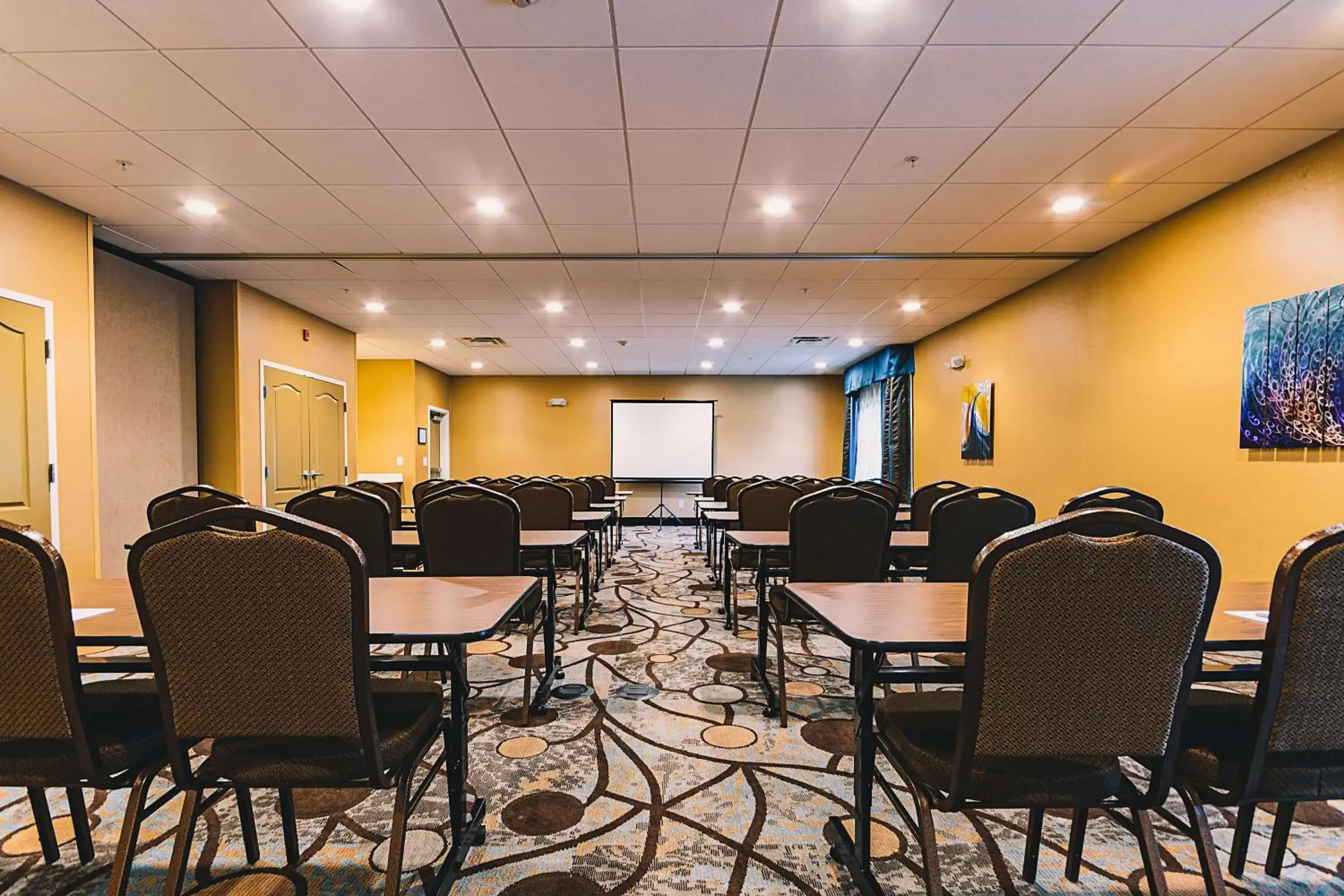 Meeting/conference room in Hampton Inn Niagara Falls/ Blvd