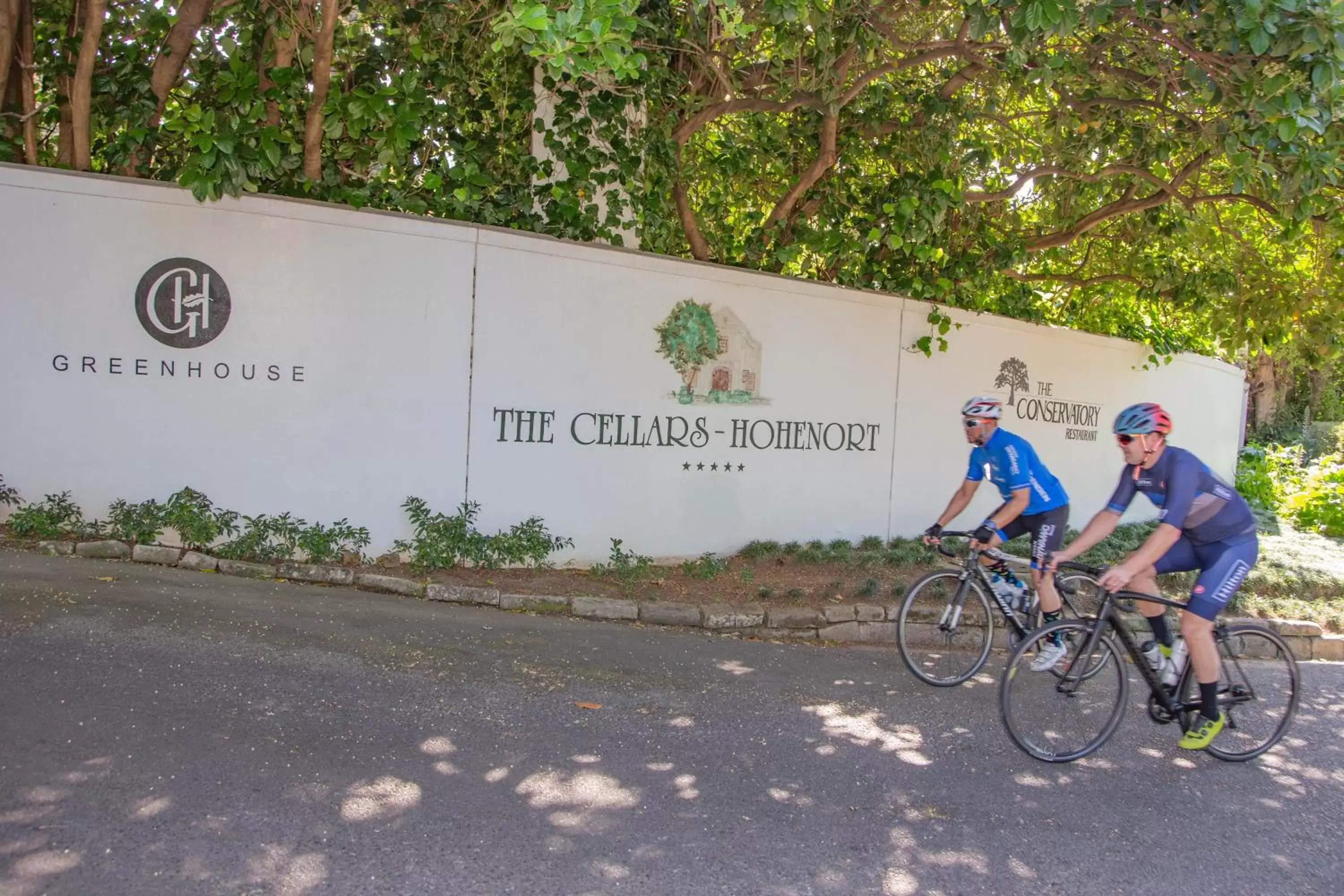 Cycling in The Cellars-Hohenort