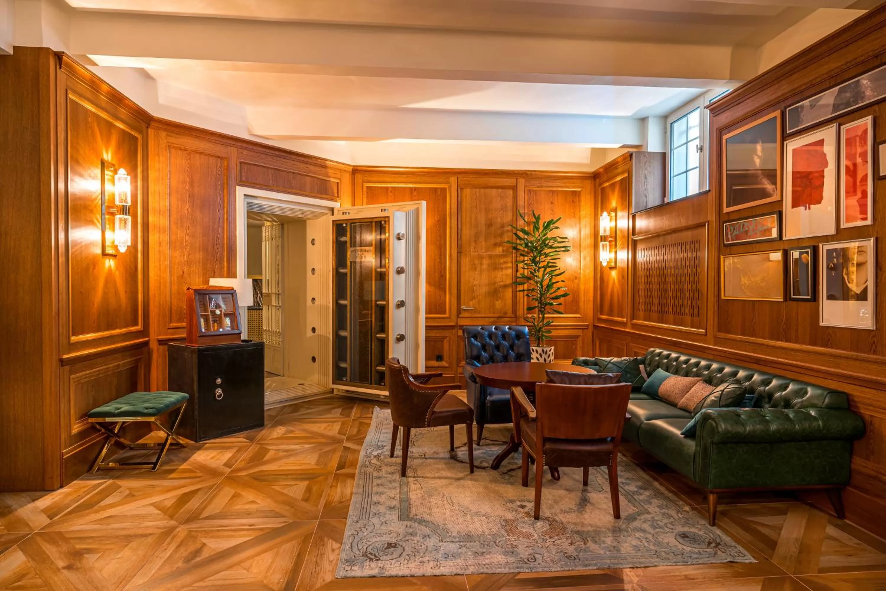 Business facilities in Hotel Capital