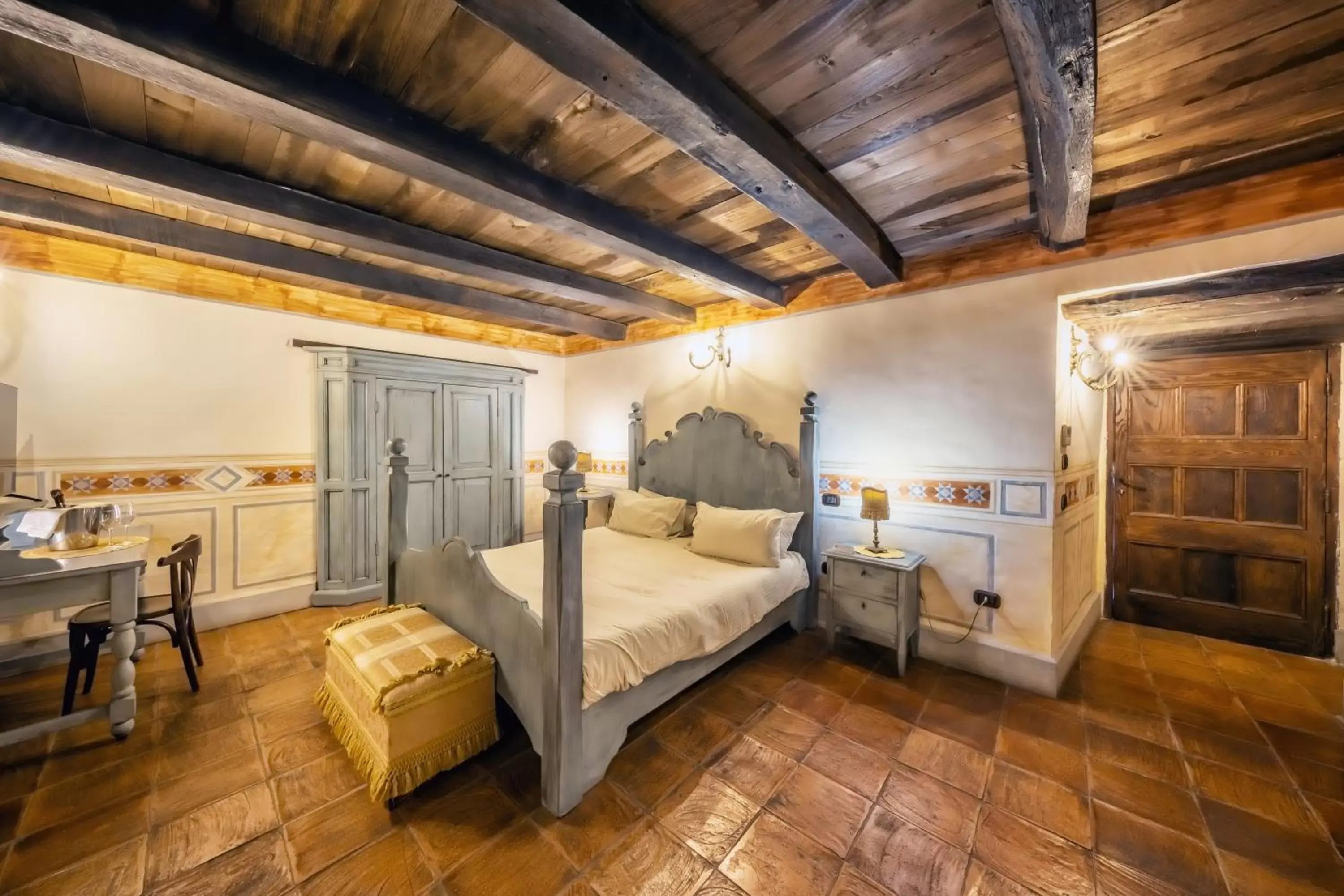 Bedroom, Bed in Castello di Limatola