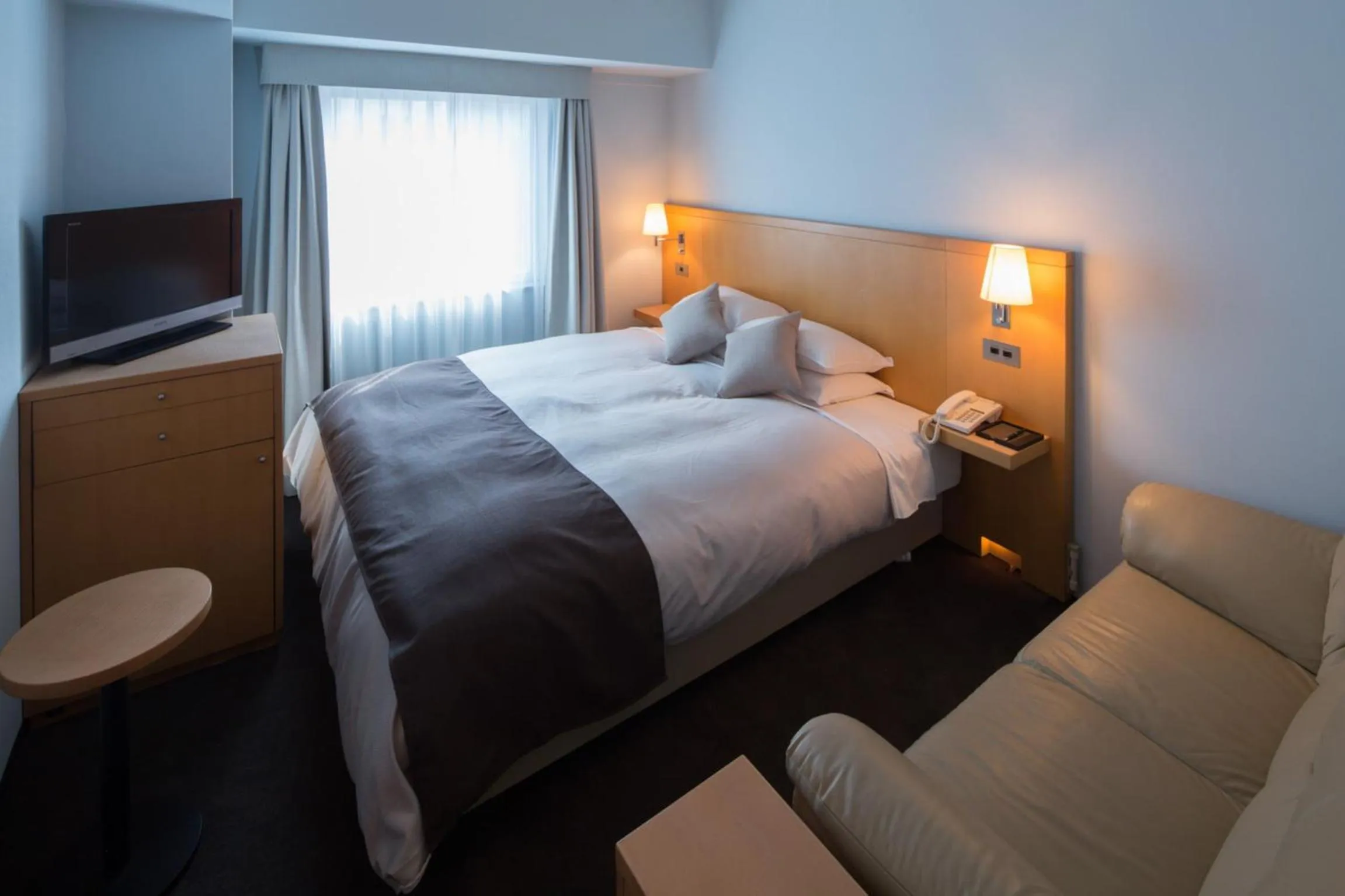 Photo of the whole room in Ginza Grand Hotel