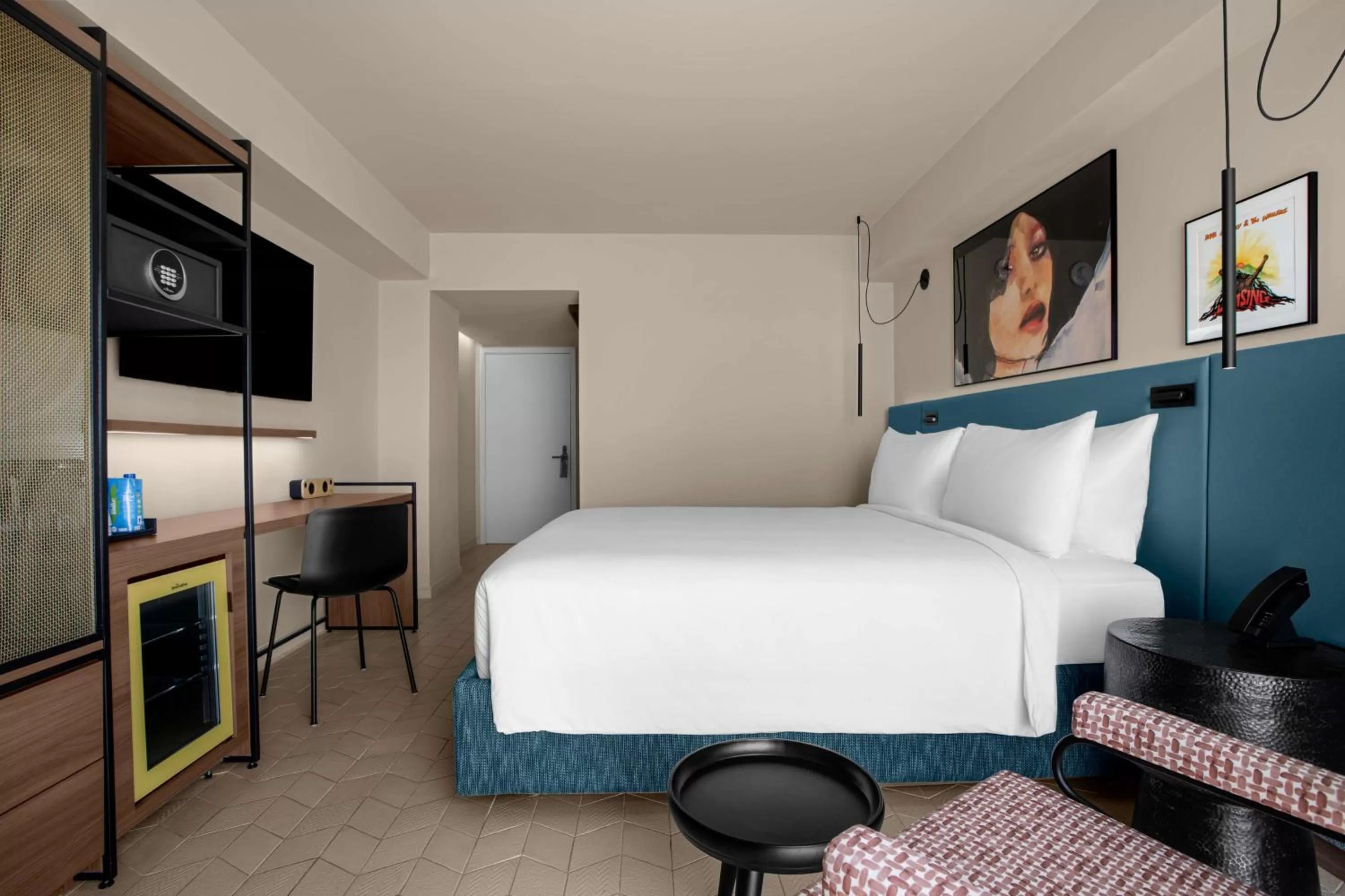 Bed in ROK Hotel Kingston, Tapestry Collection By Hilton