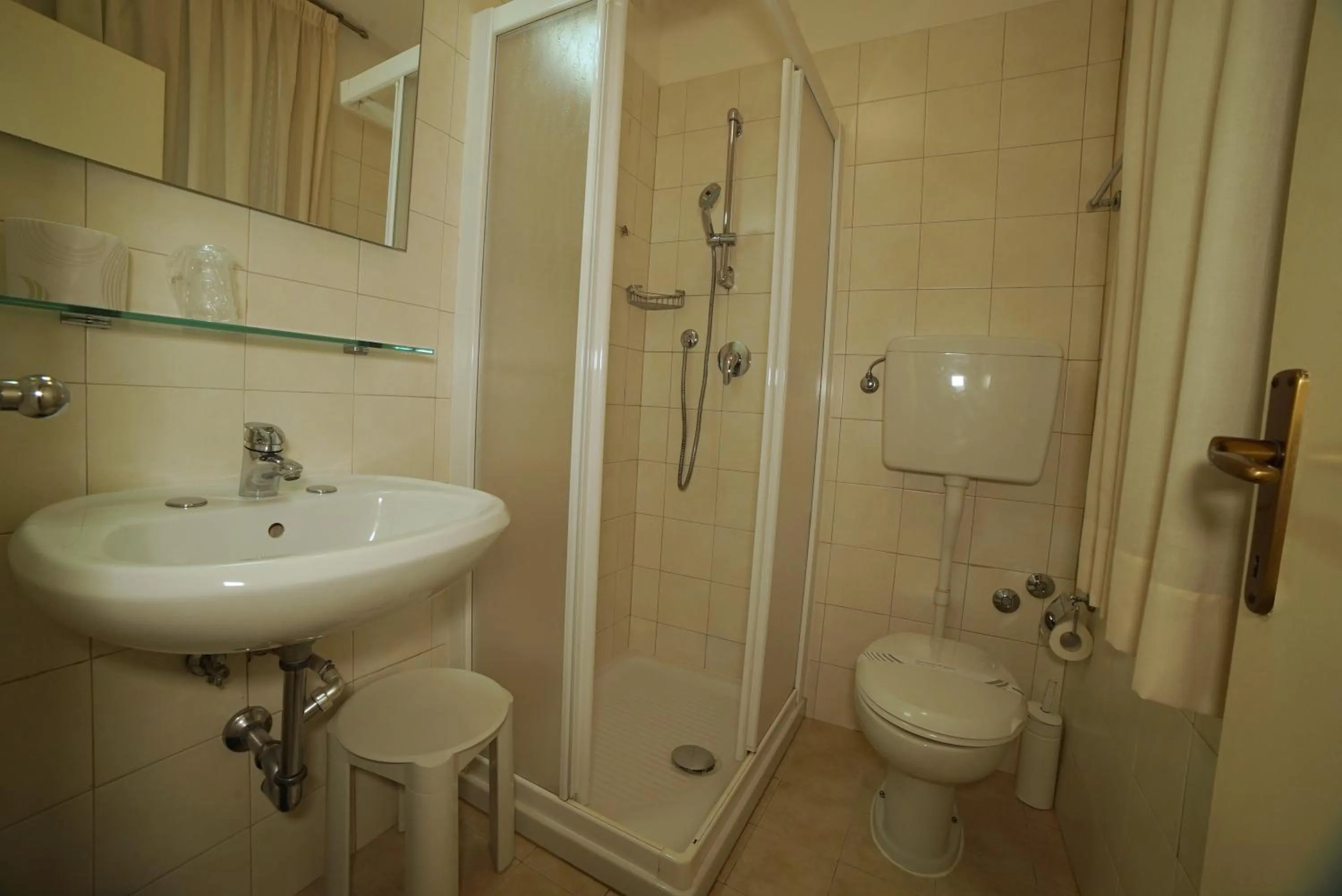 Bathroom in Hotel Canada