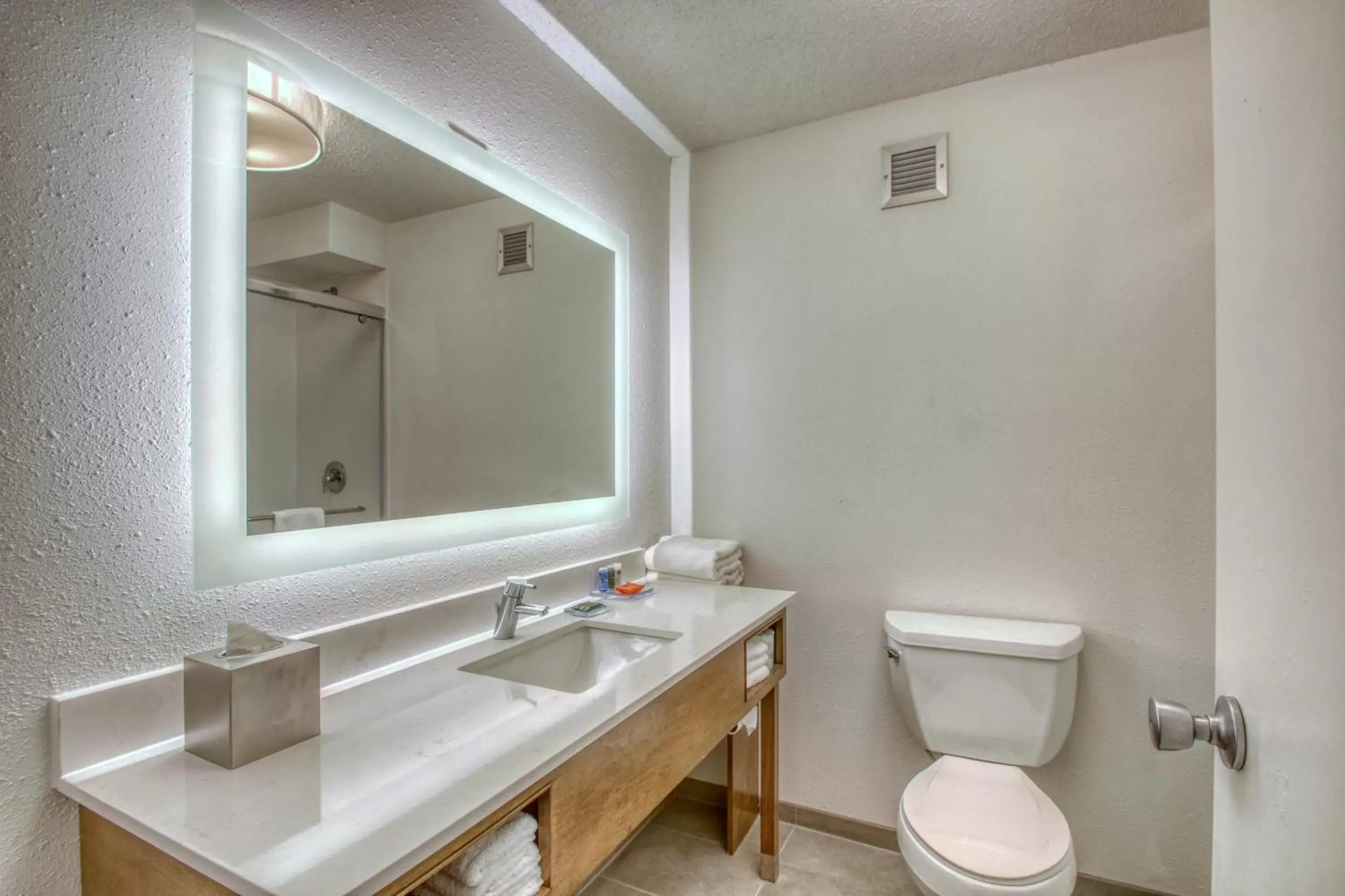 Bathroom in Radisson Hotel and Conference Center Fond du Lac