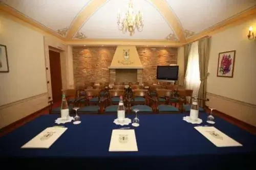 Business facilities in Bes Hotel Bergamo La Muratella