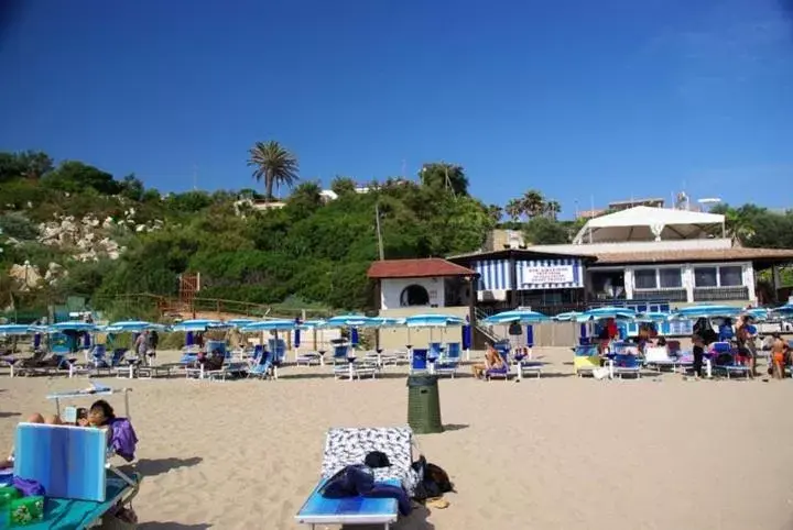 Area and facilities, Beach in Serpa Hotel