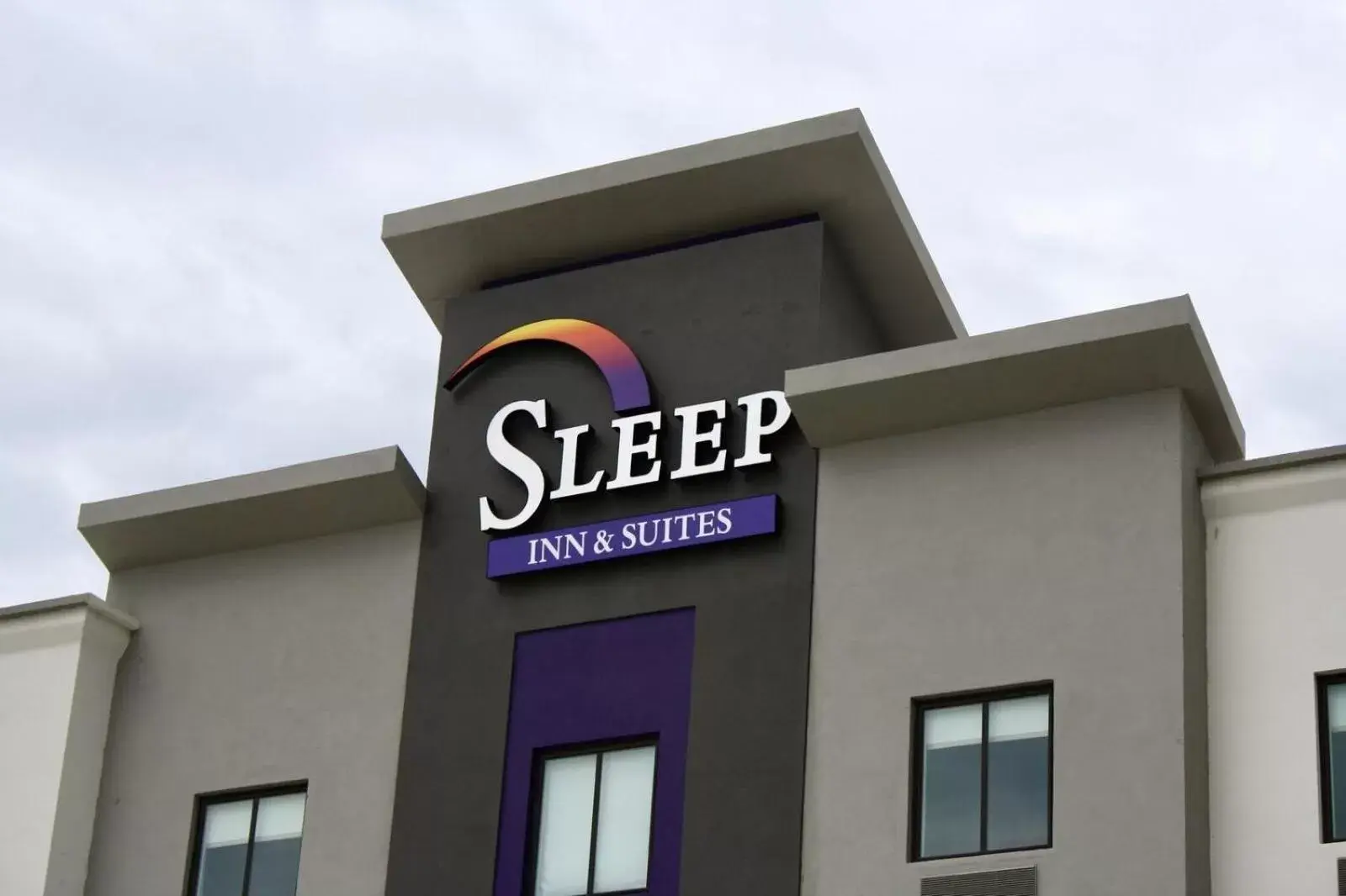 Property building in Sleep Inn & Suites Galion Property building in Sleep Inn & Suites Galion