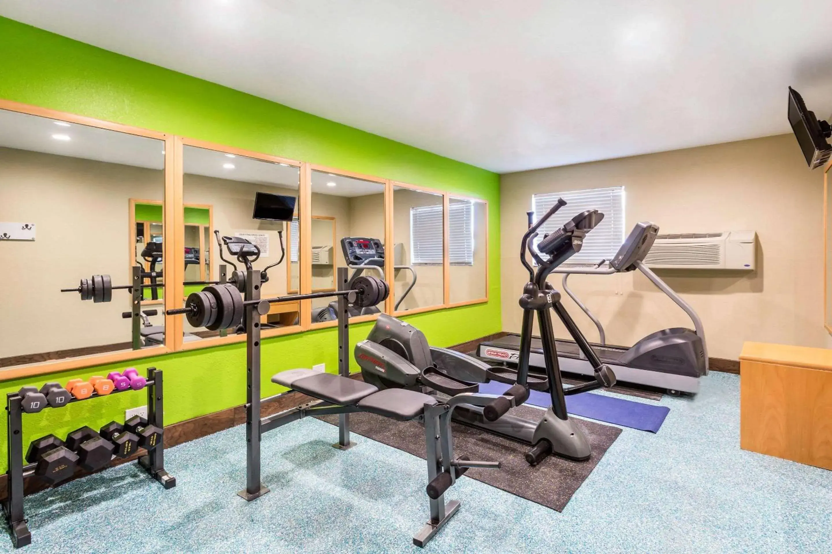 Fitness centre/facilities, Fitness Center/Facilities in Quality Inn Downtown