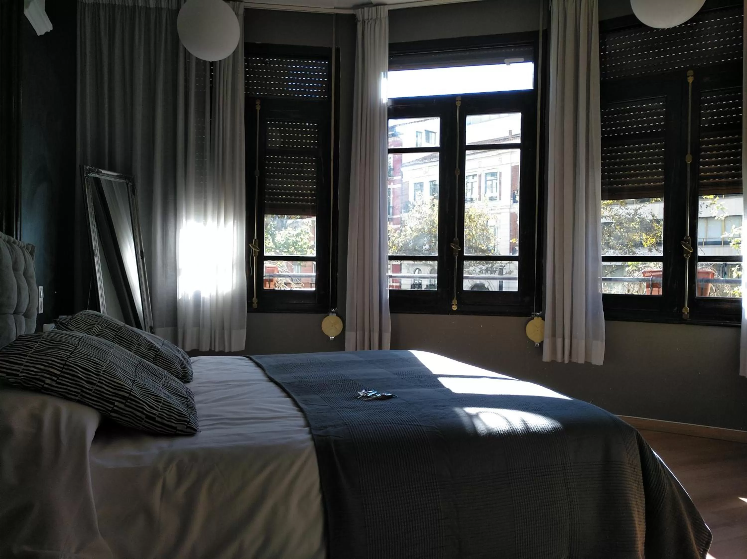 Bedroom, Bed in 7 Moons B&B