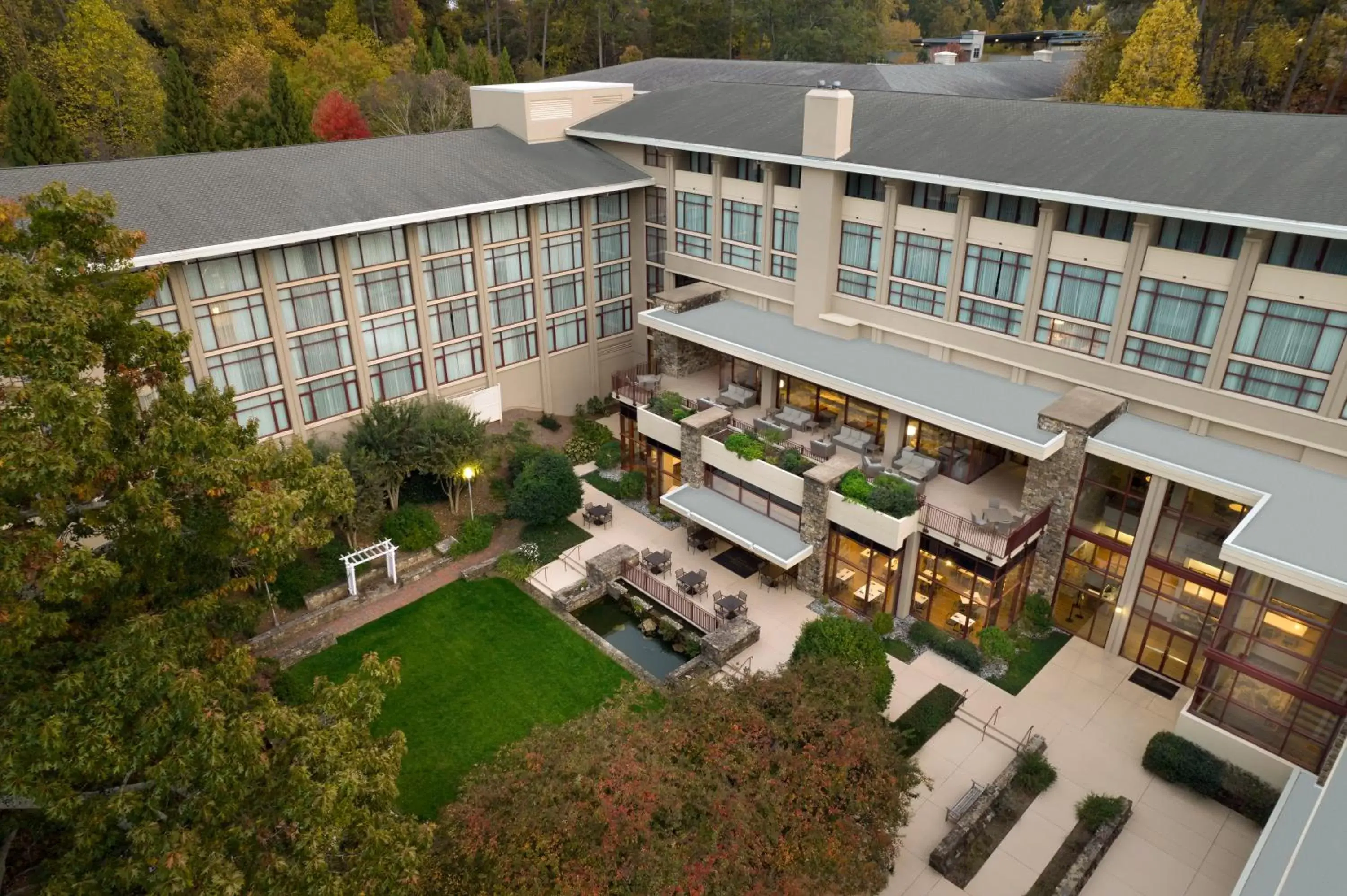 Balcony/Terrace, Bird's-eye View in Emory Conference Center Hotel