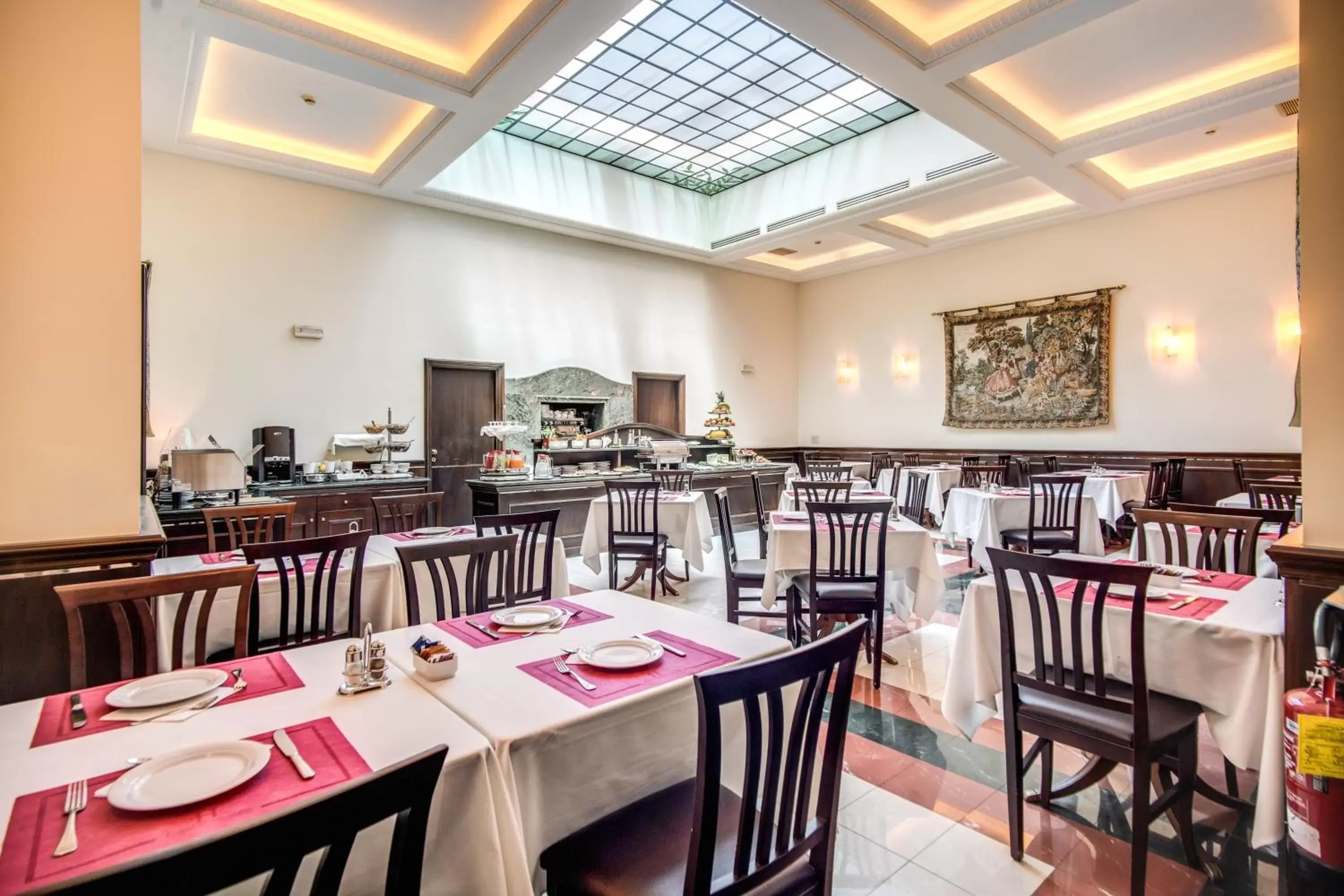Breakfast, Restaurant/Places to Eat in Hotel Diocleziano