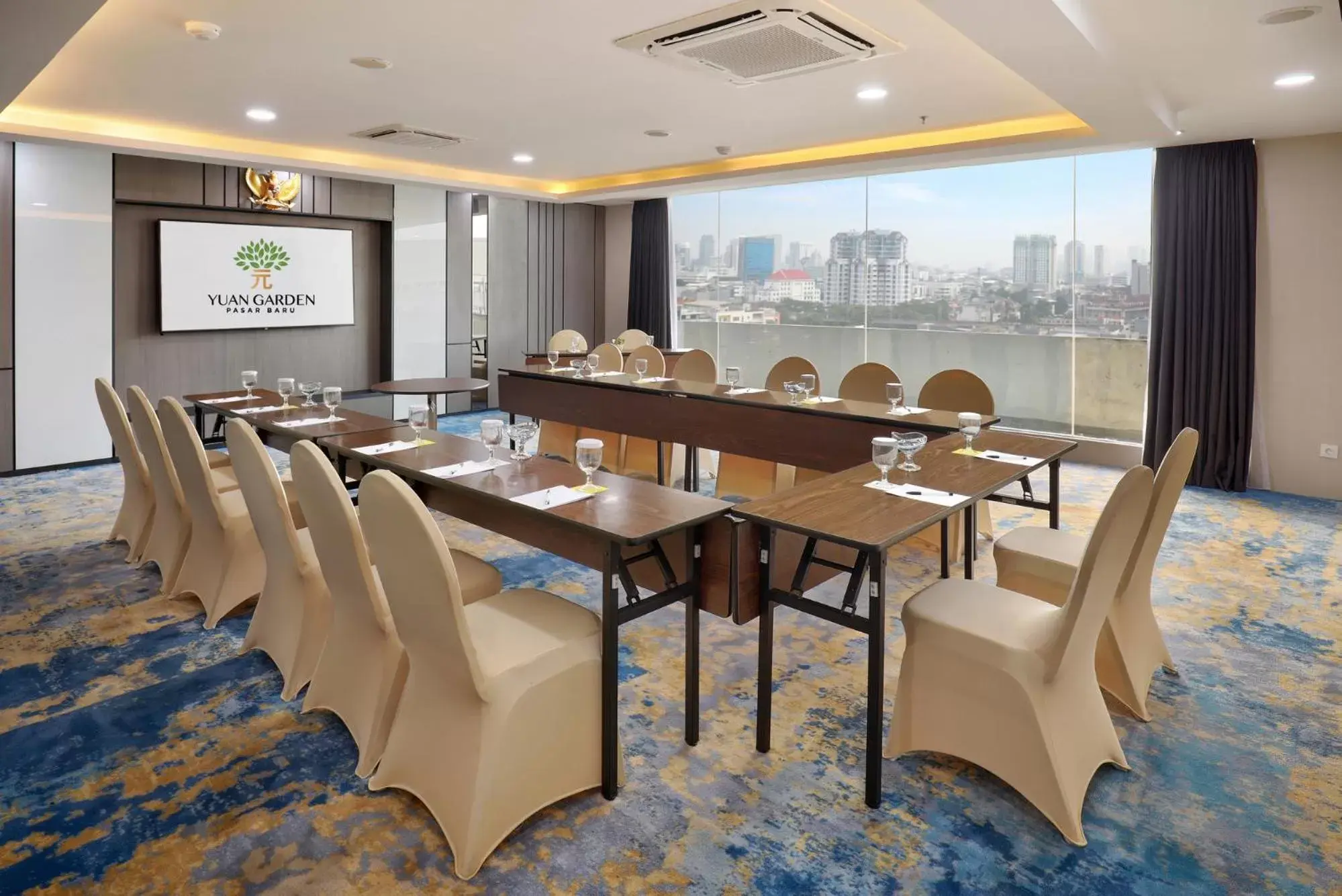 Meeting/conference room in Yuan Garden Pasar Baru