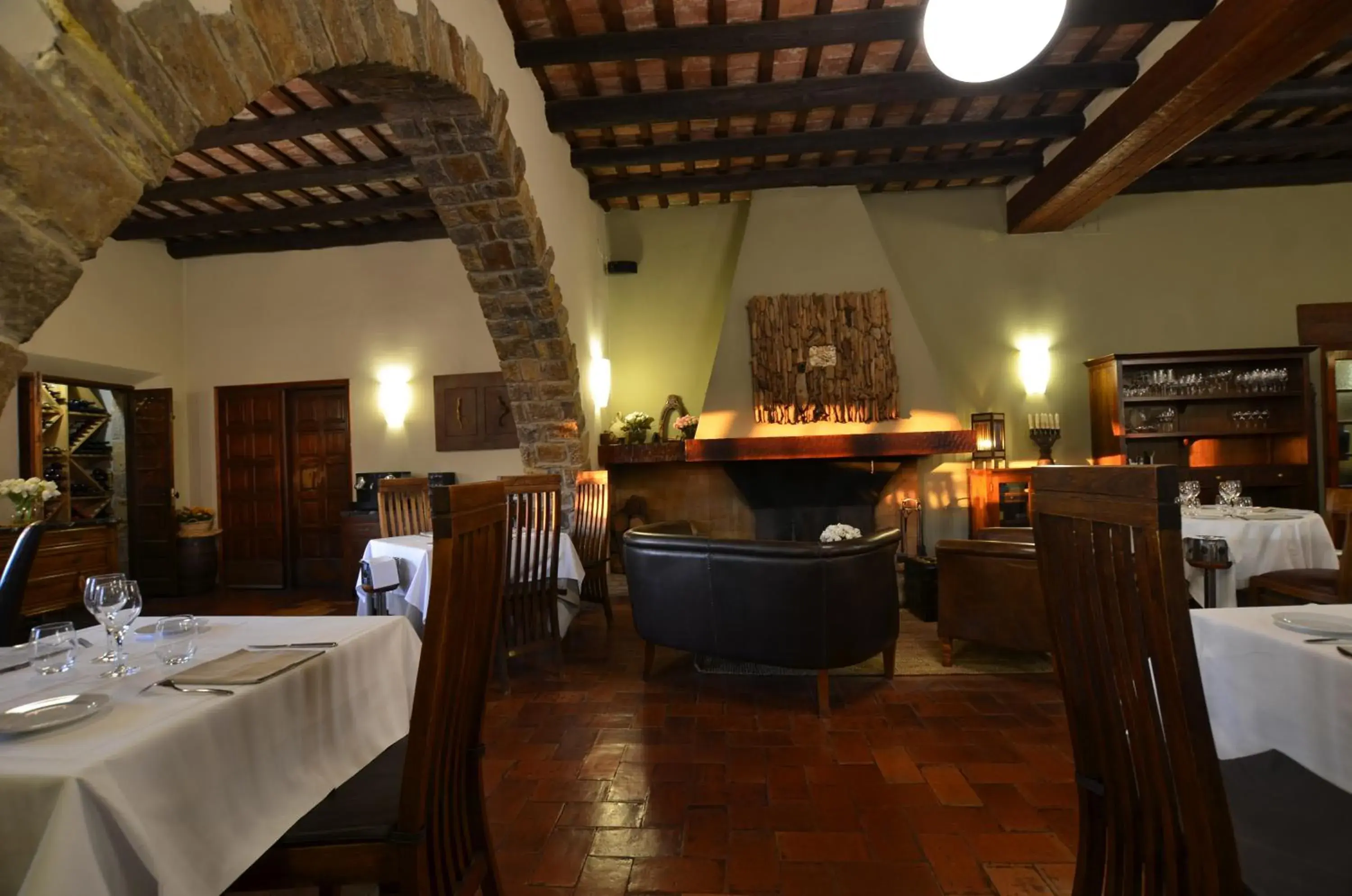Food and drinks, Restaurant/Places to Eat in Hotel Galena Mas Comangau