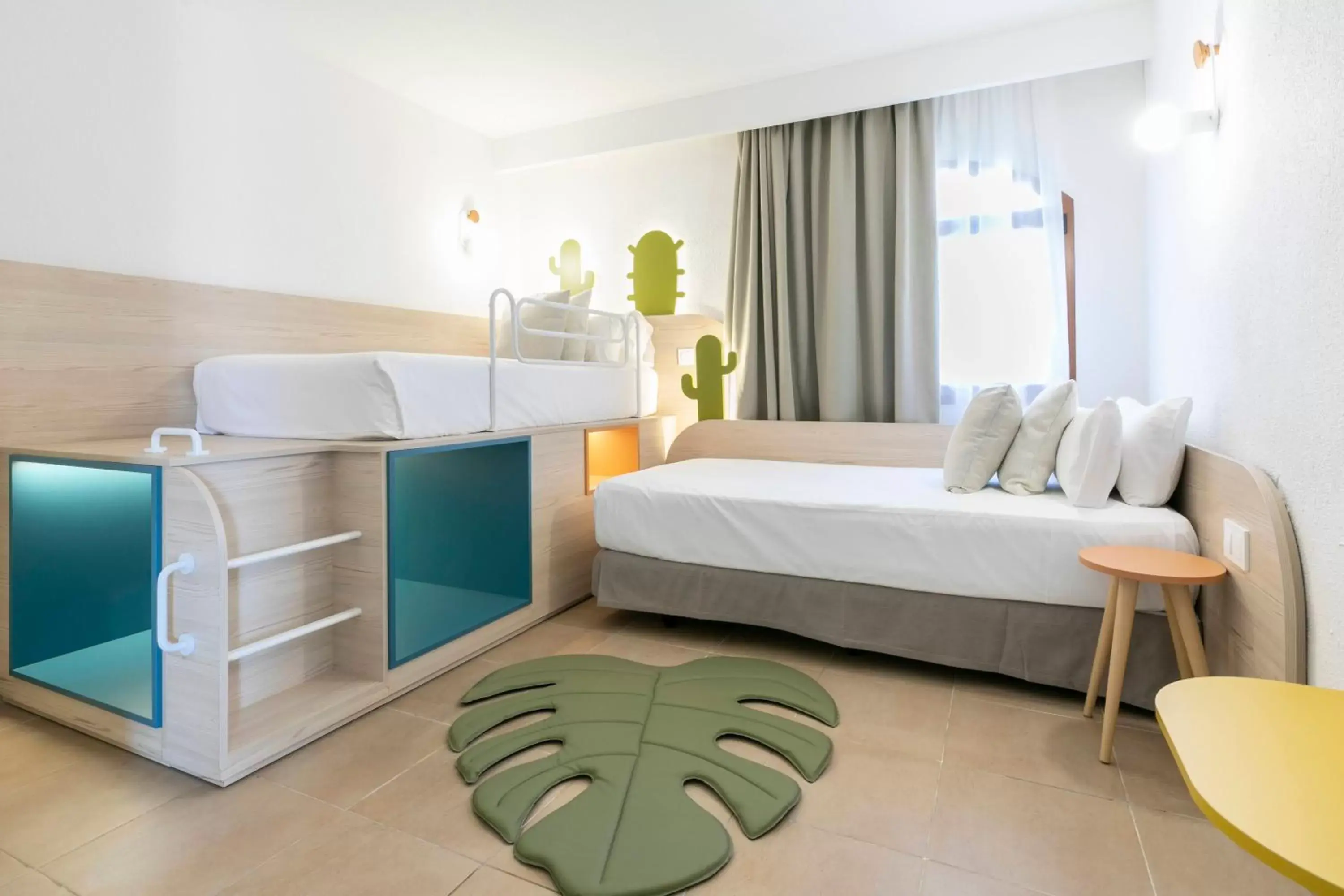 Bed in HD Parque Cristobal Gran Canaria Bed in HD Parque Cristobal Gran Canaria