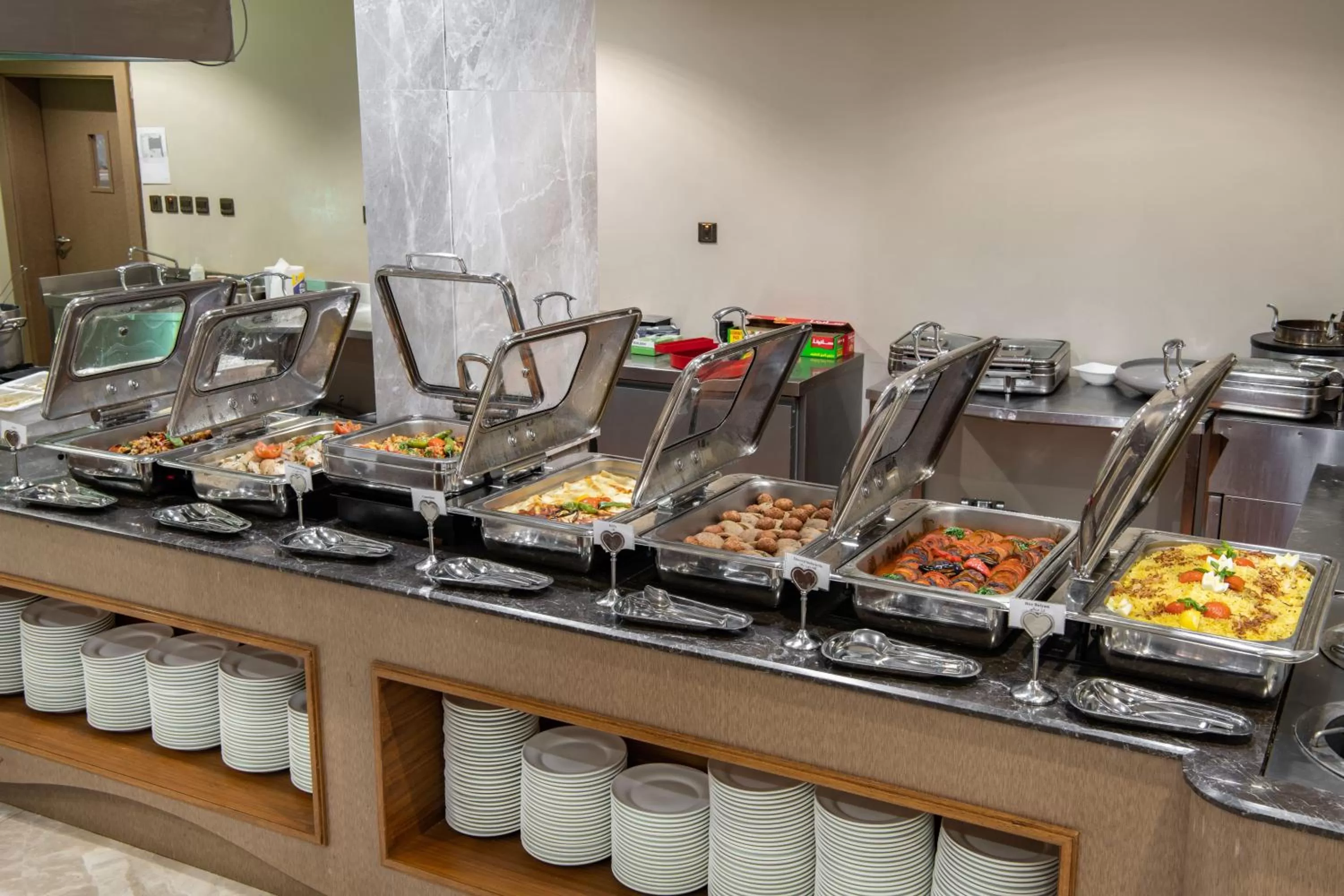 Food in Radisson Blu Hotel, Buraidah