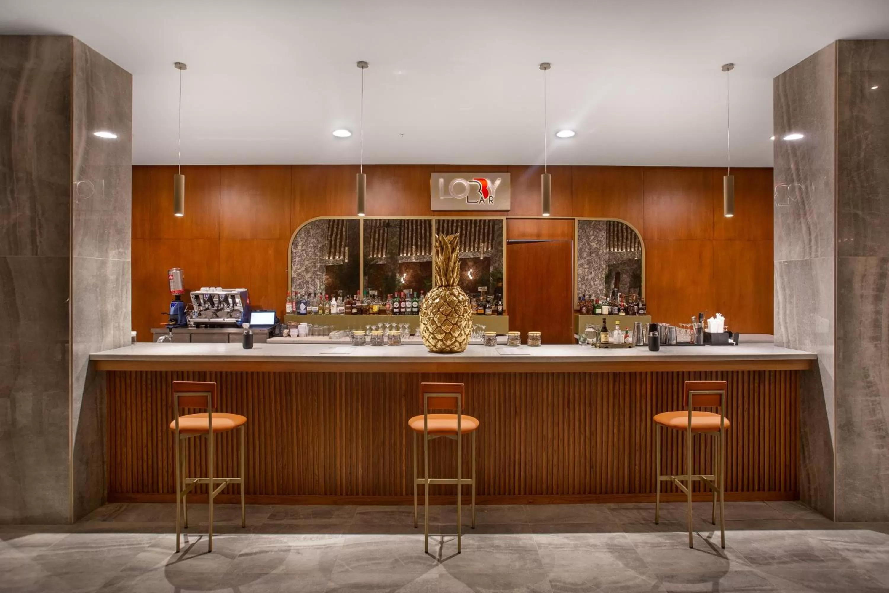 Lounge or bar in Serenade Punta Cana Beach & Spa Resort