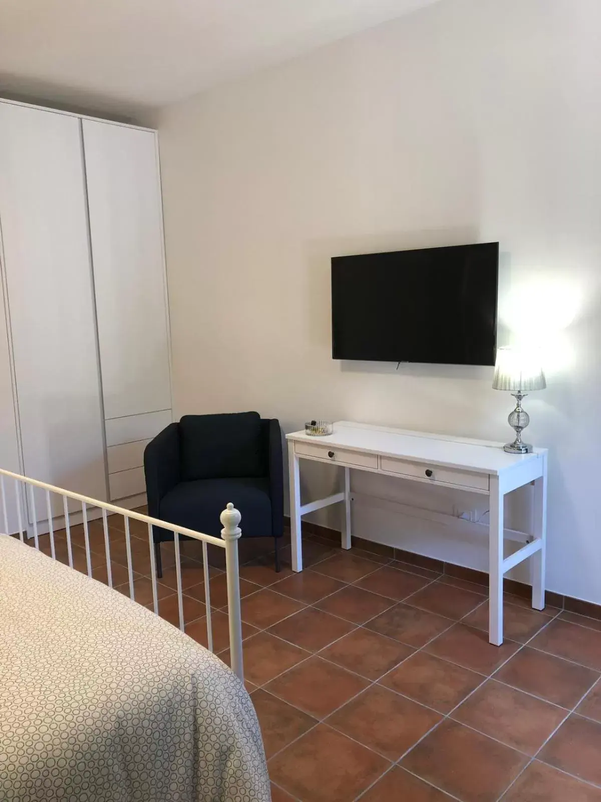 TV/Entertainment Center in Villa Angiolina, Molise