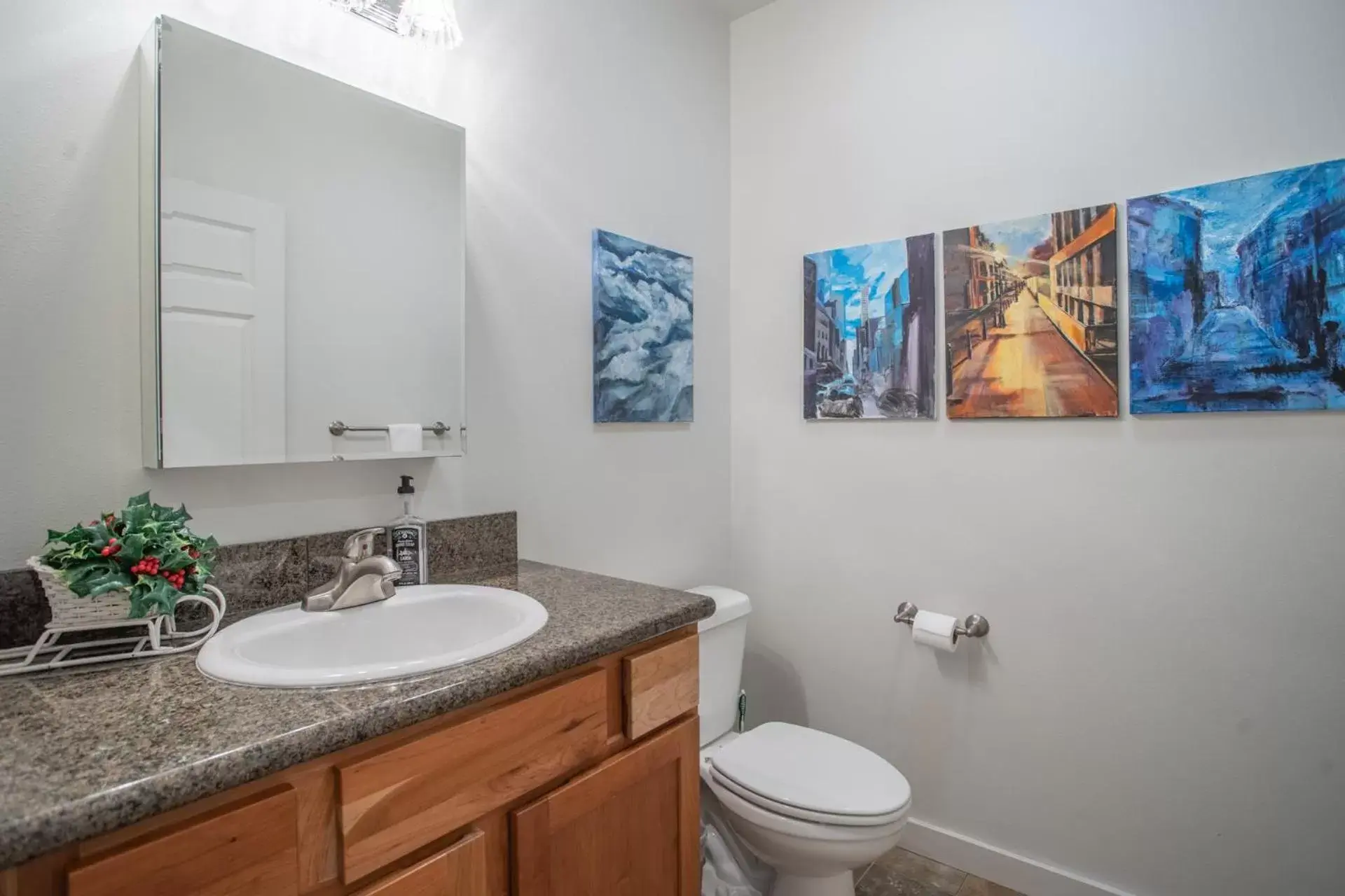 Bathroom in Obertal Inn