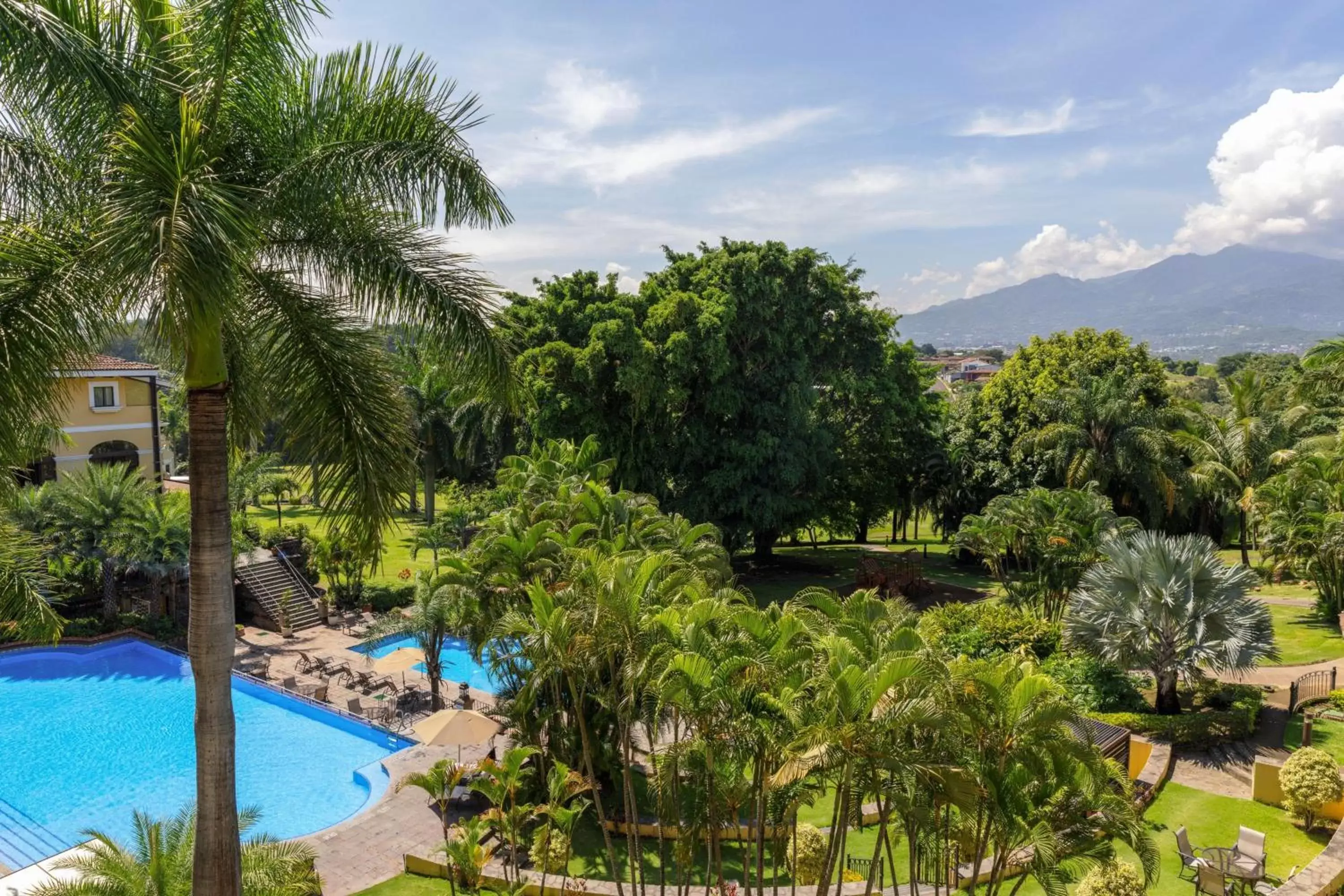 Photo of the whole room, Pool View in Costa Rica Marriott Hotel Hacienda Belen