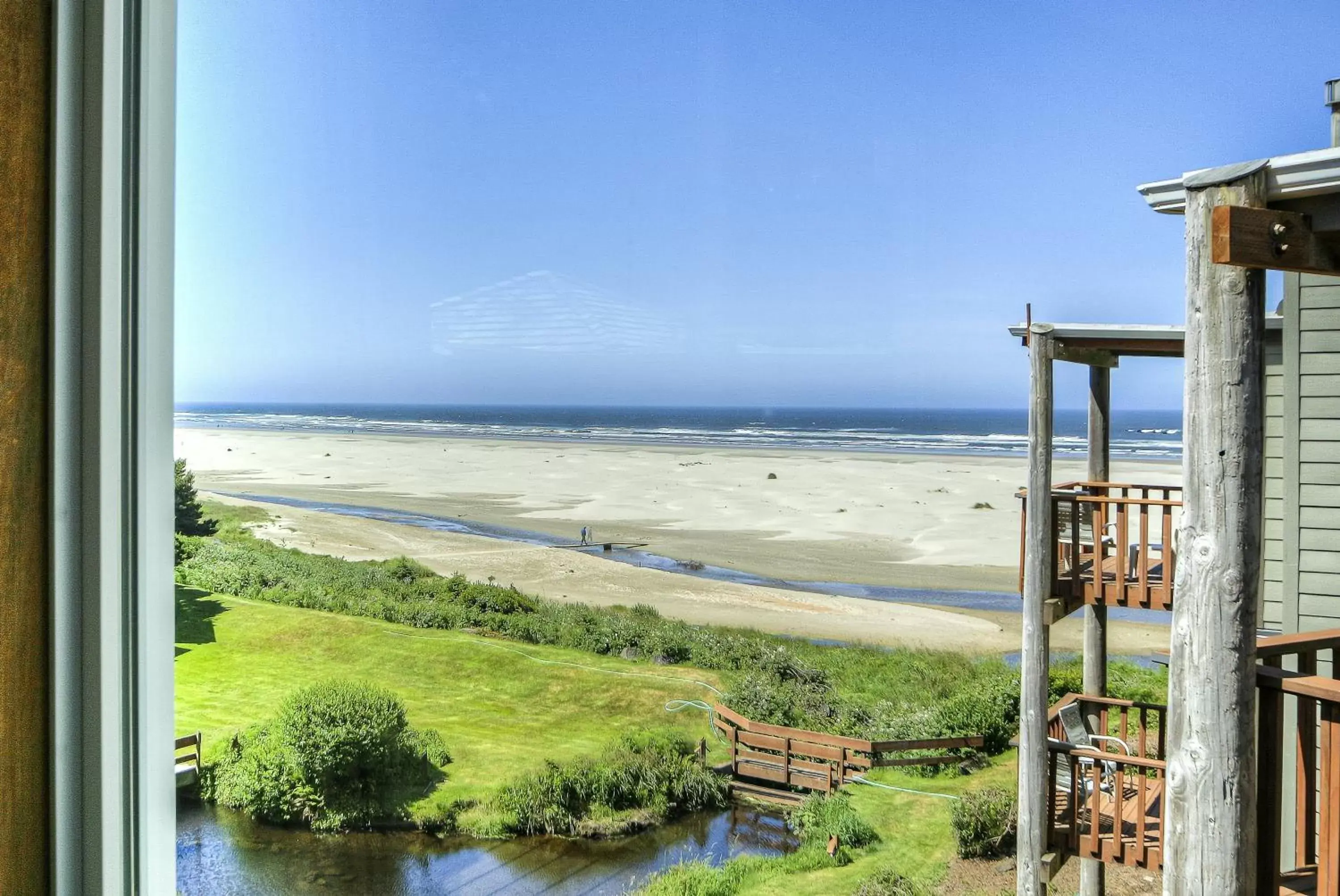 Balcony/Terrace in Little Creek Cove Beach Resort