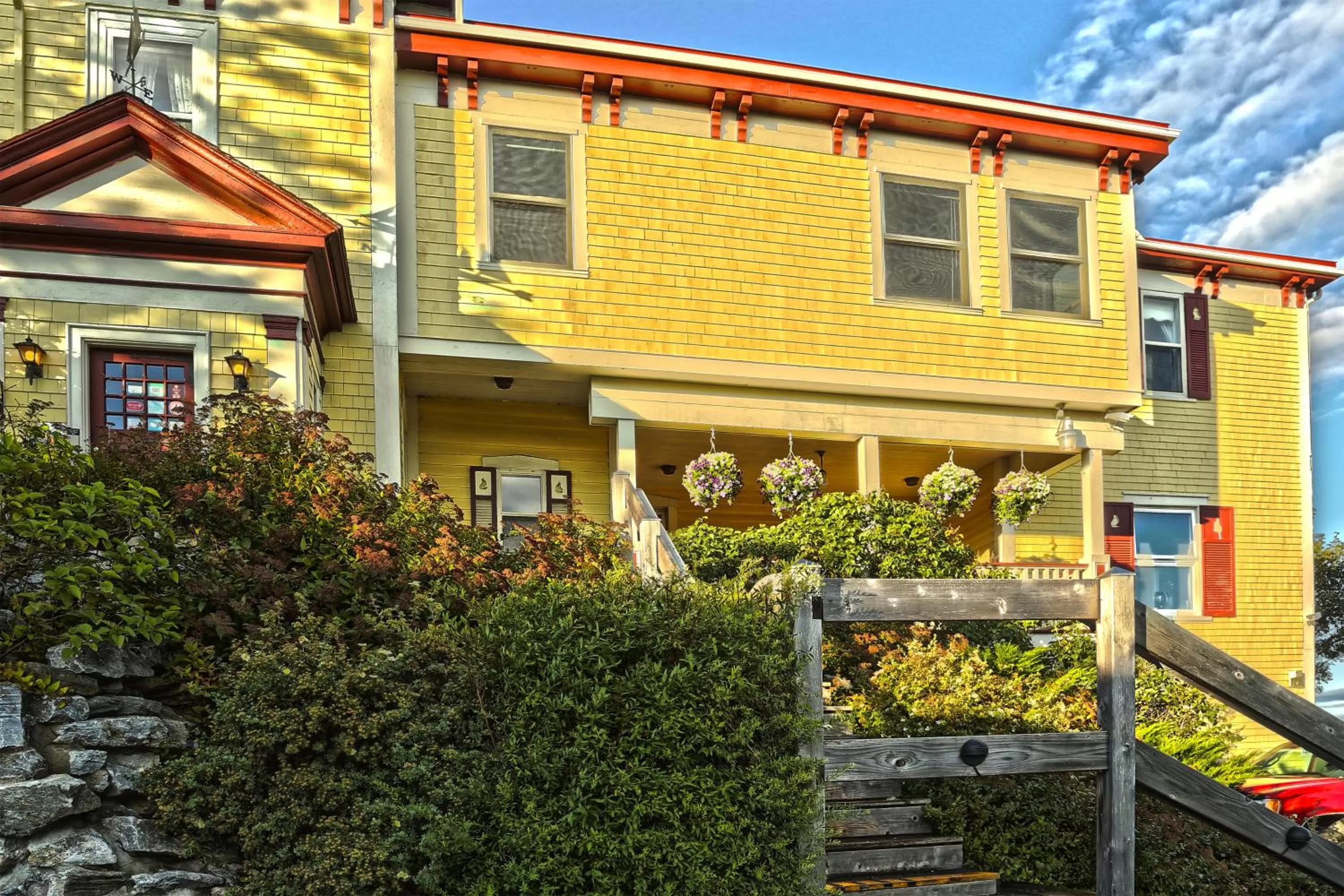 Facade/entrance, Property Building in Homeport Historic B&B