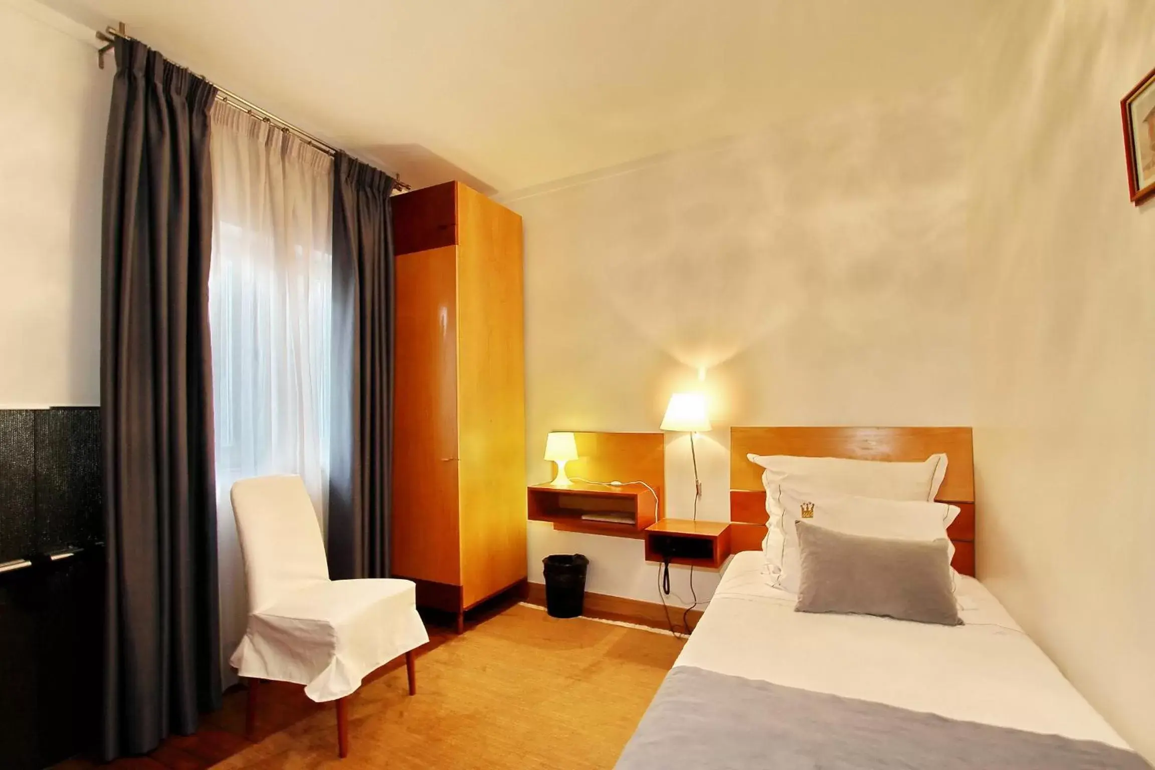 Other, Bed in Hotel Mestre de Avis
