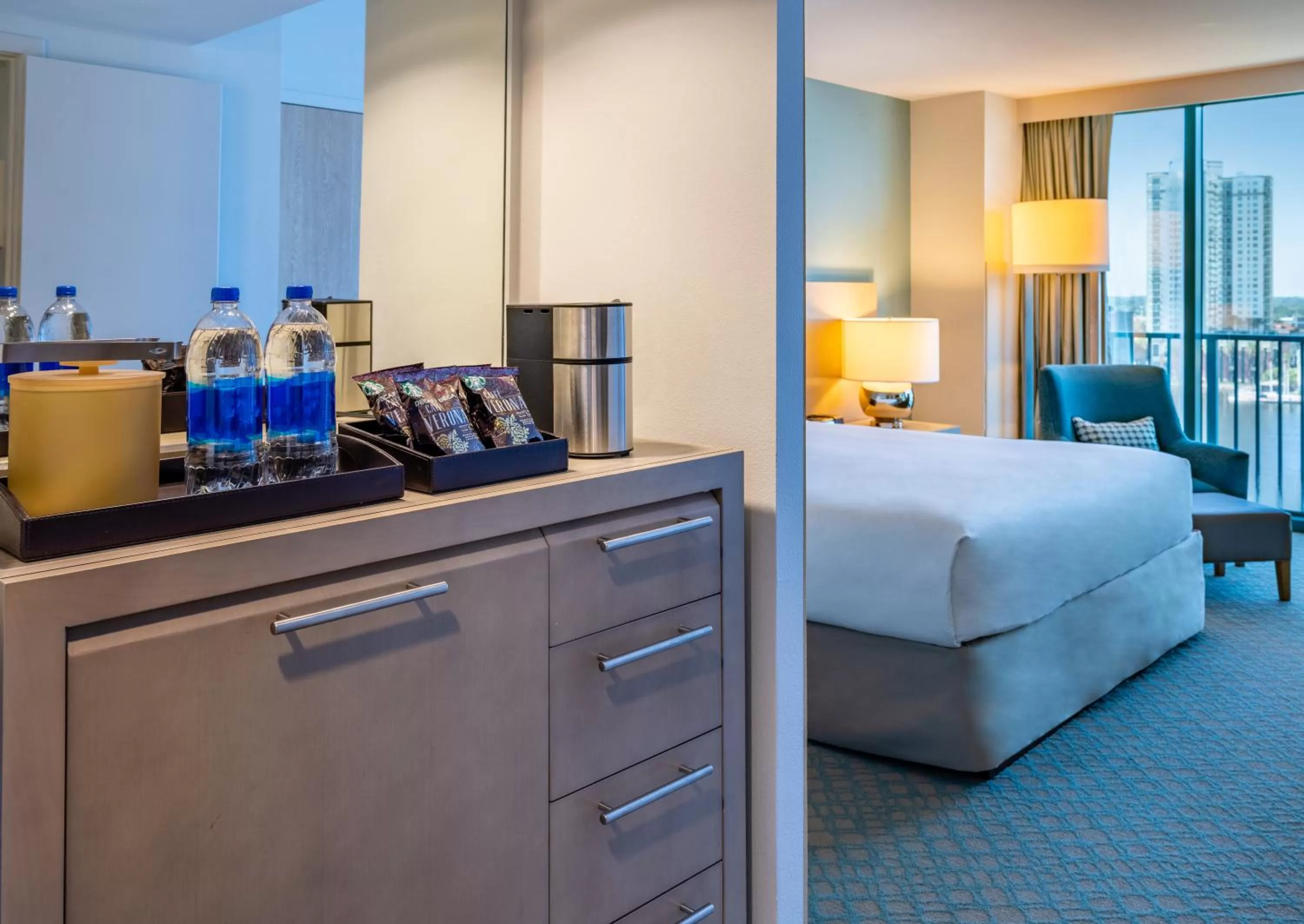 Queen Room with Two Queen Beds - Club Access in Hyatt Regency Jacksonville Riverfront