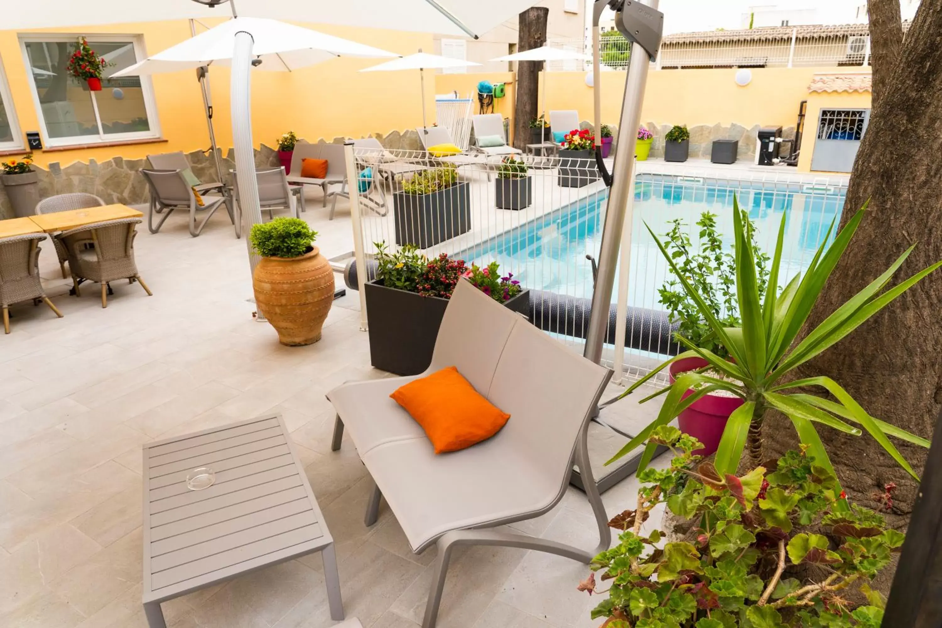 Swimming Pool in Hôtel A casa di Maria Cicilia