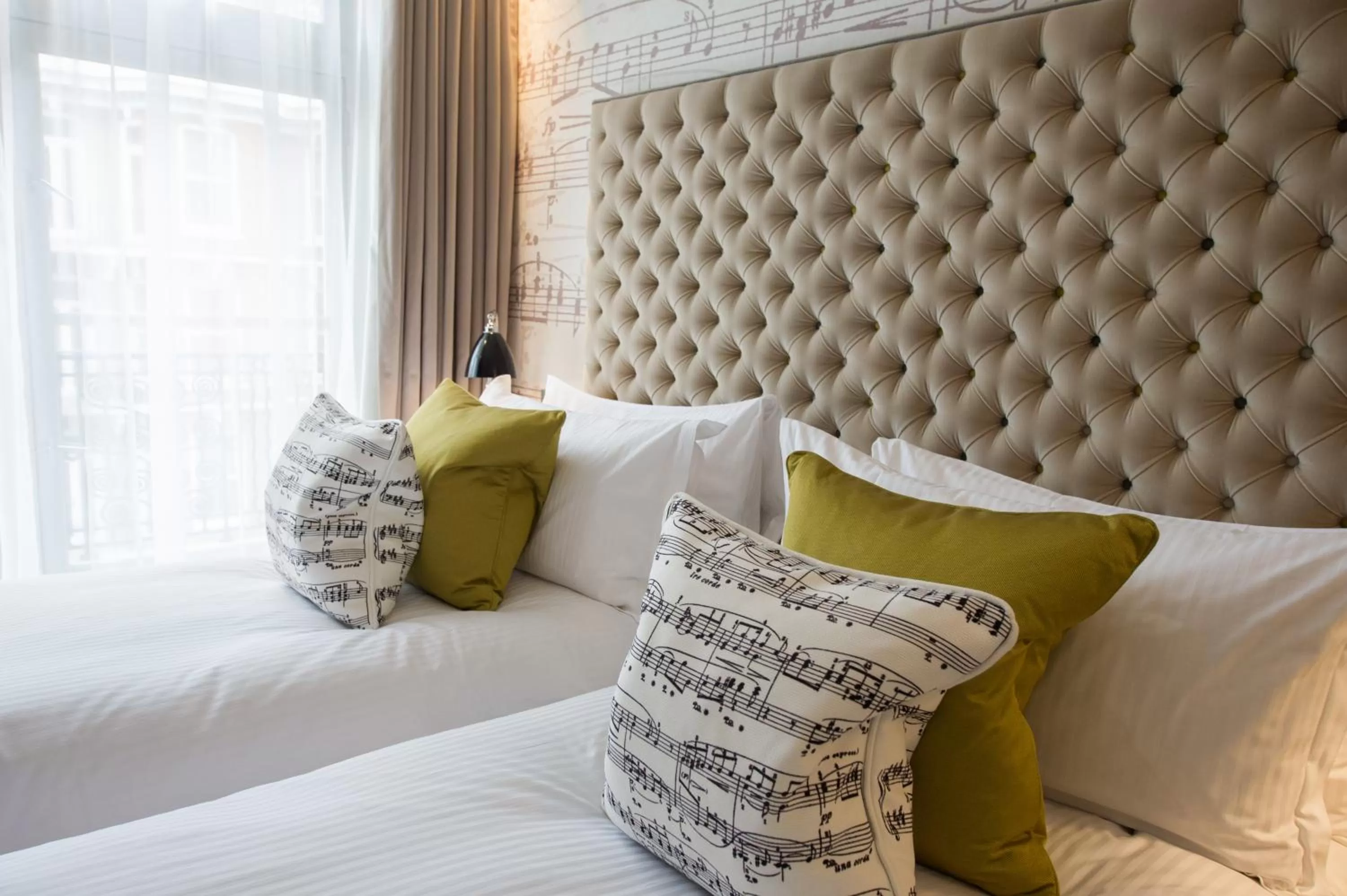 Bed in The Ampersand Hotel - Small Luxury Hotels of the World