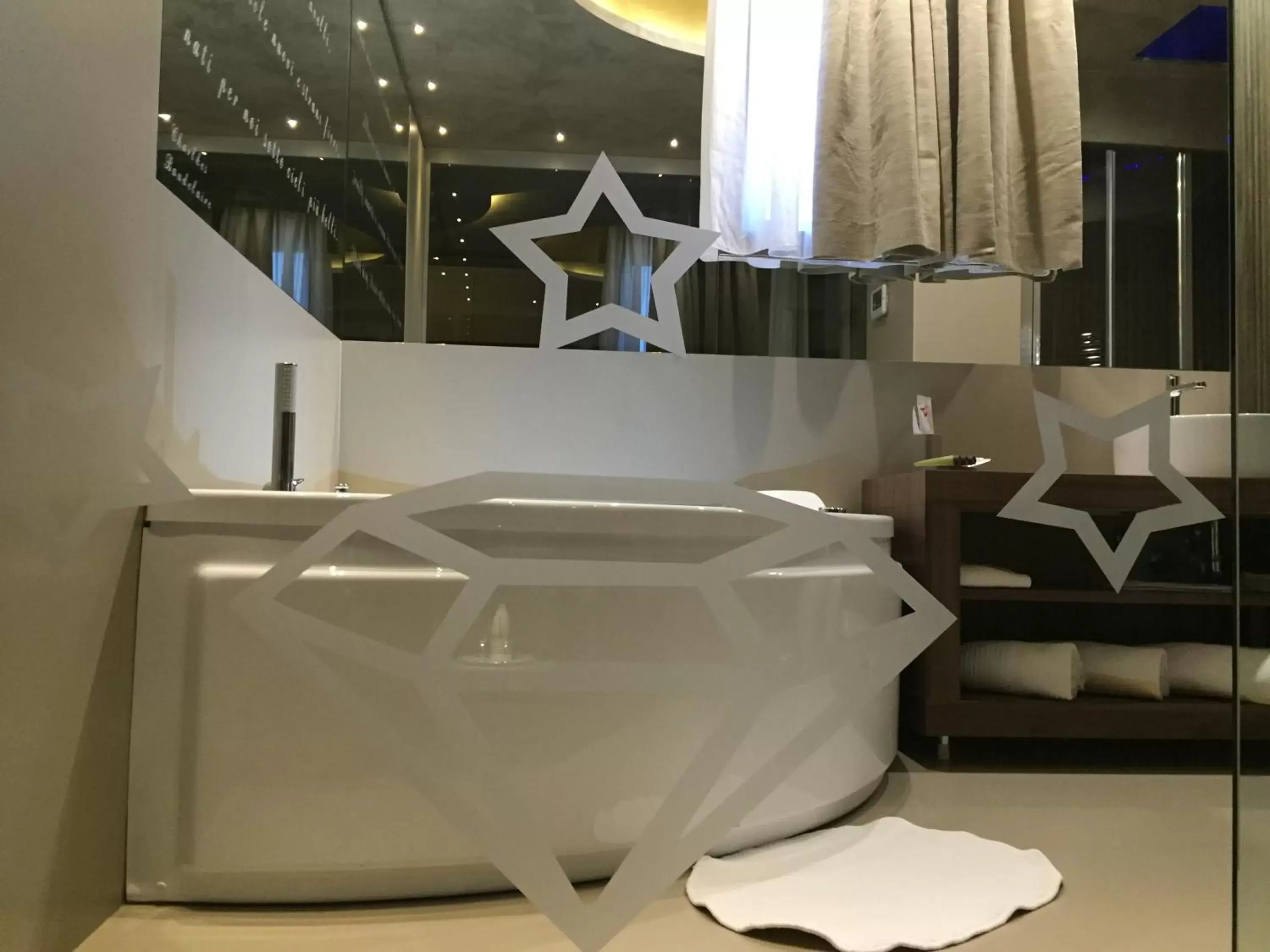 Bathroom, Spa/Wellness in Hotel Smeraldo