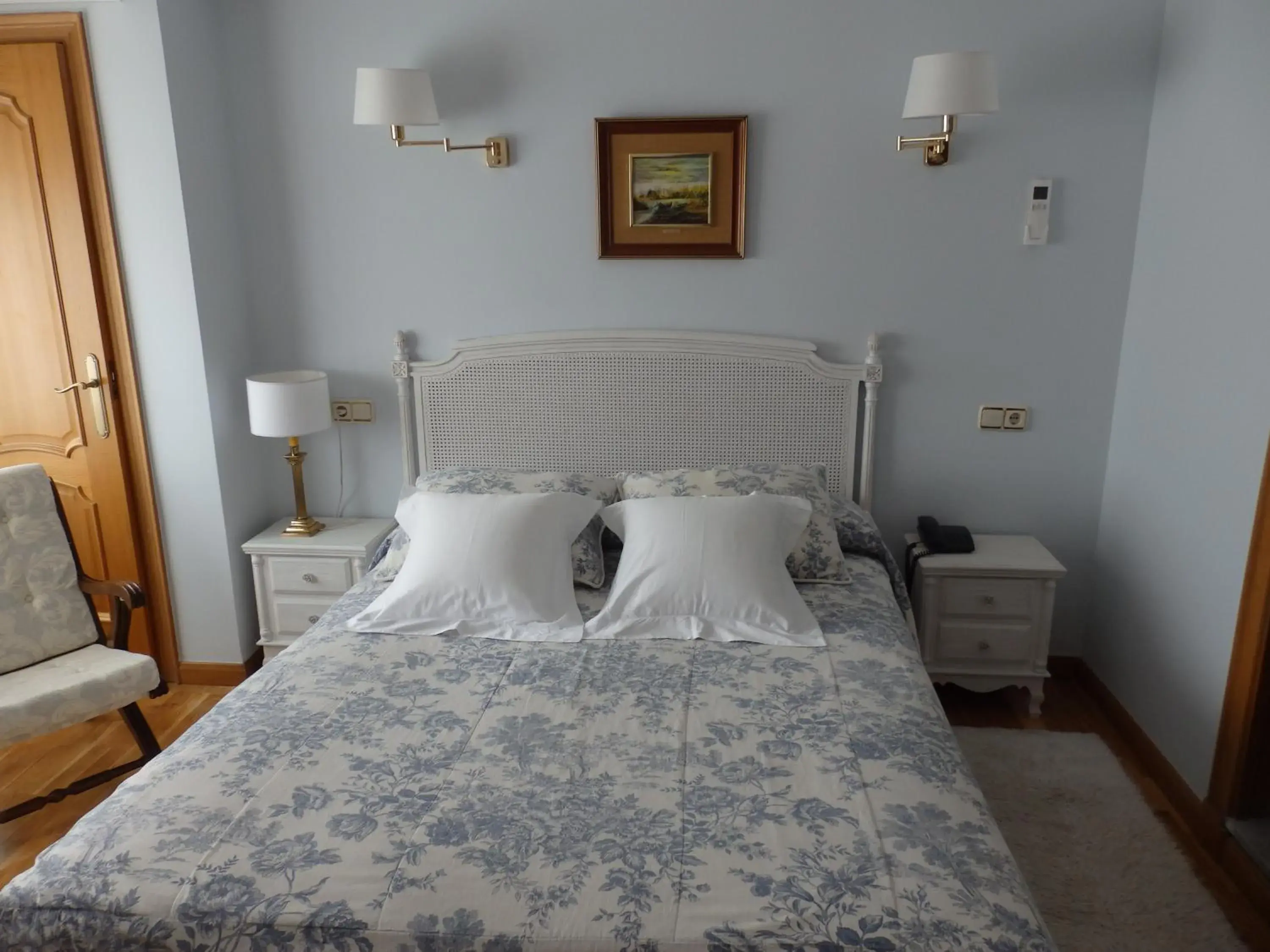 Decorative detail, Bed in Hotel Aranda