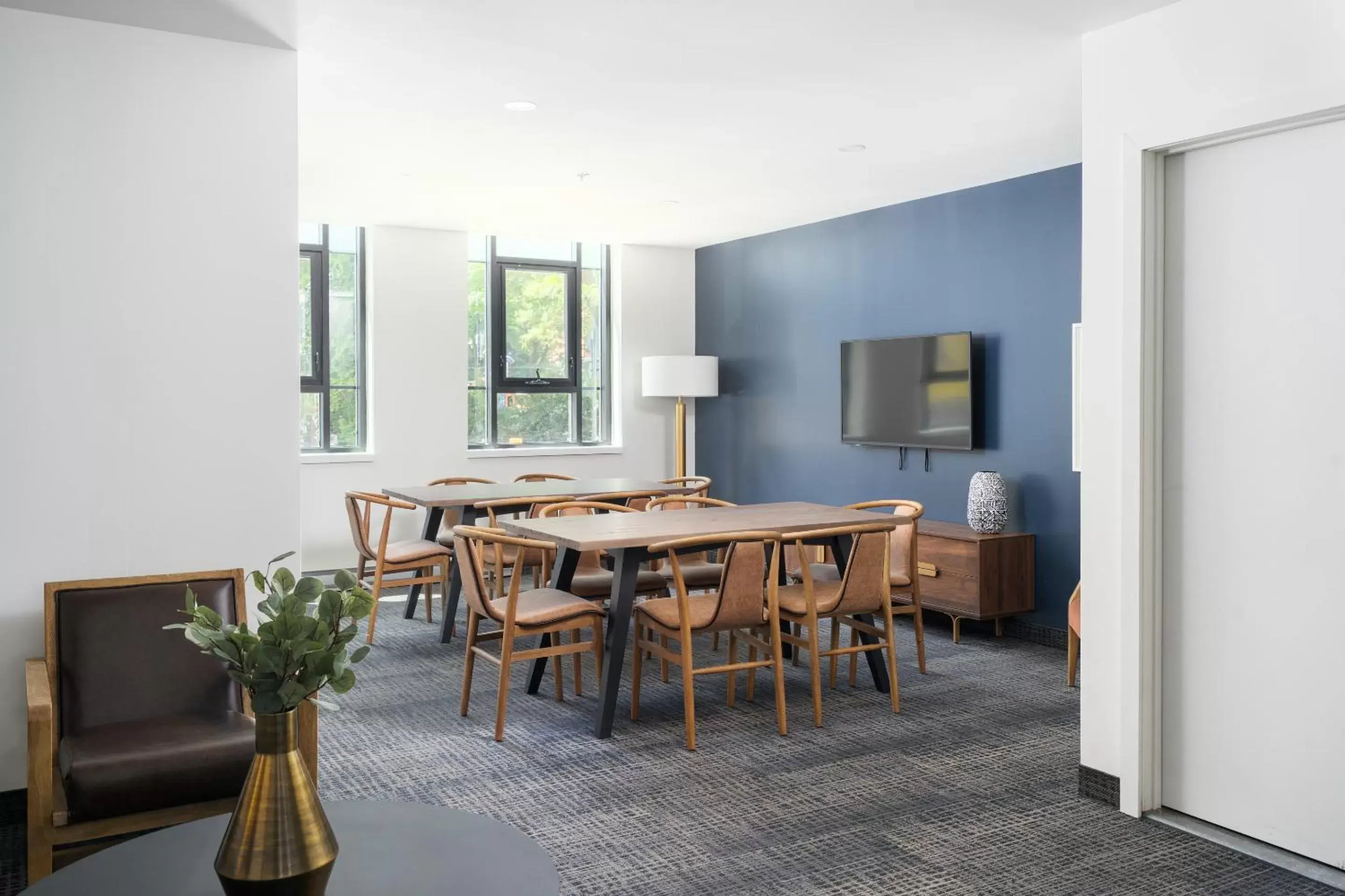 Dining Area in Sonder Le Guerin