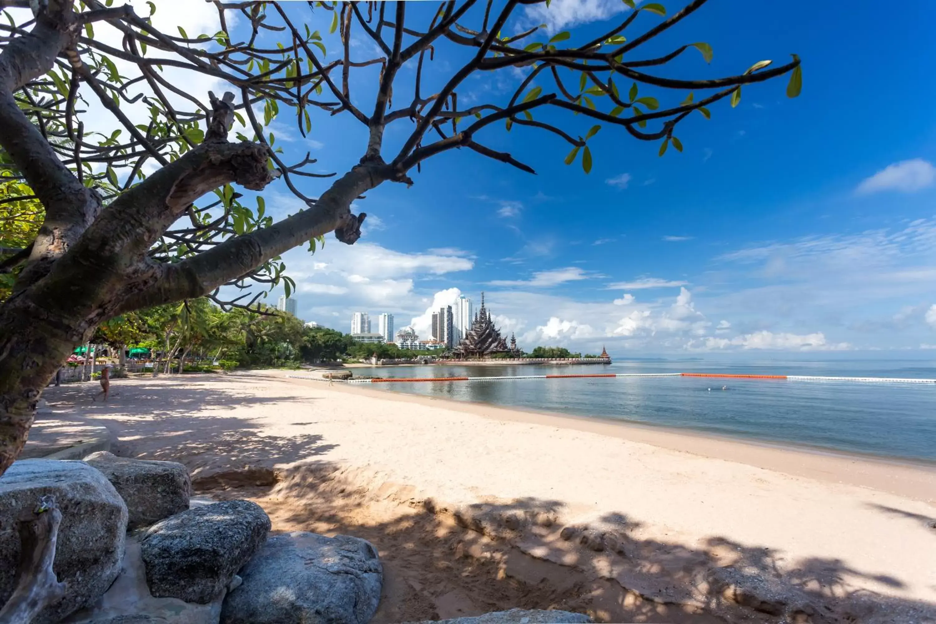 Nearby landmark, Beach in Garden Sea View Resort