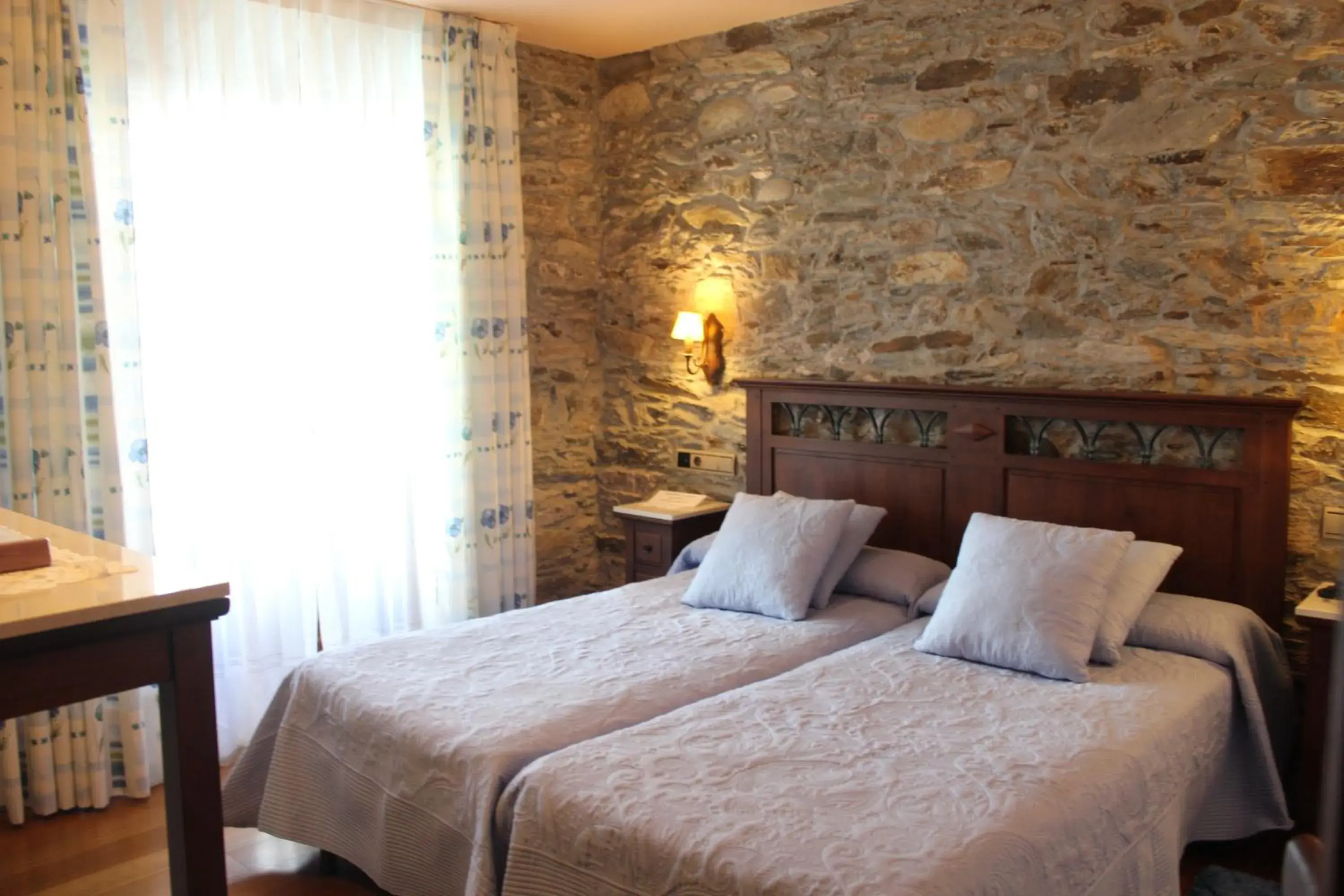 Photo of the whole room, Bed in Hotel Casa Prendes