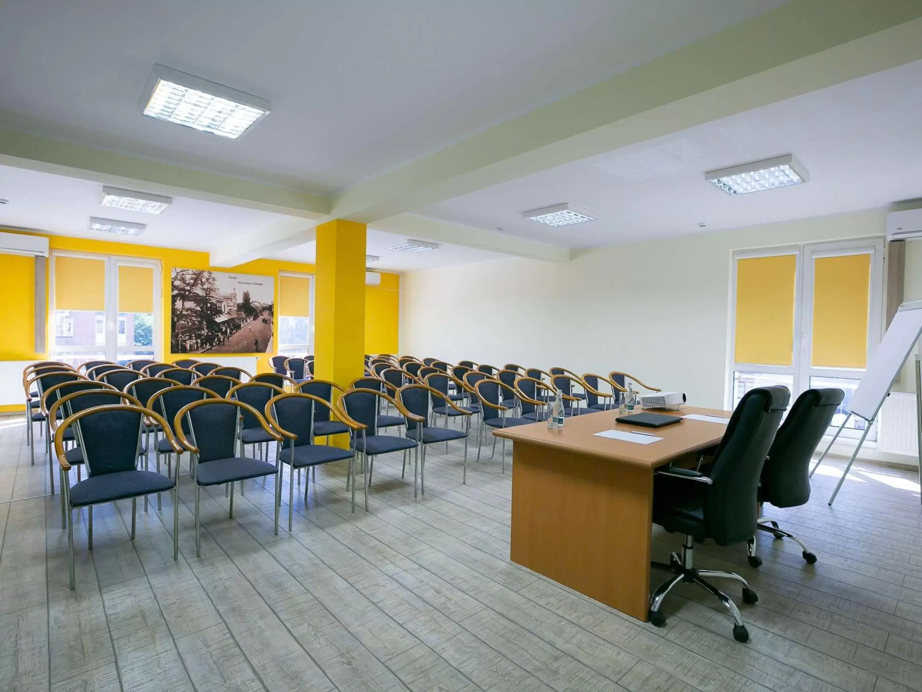 Meeting/conference room in ibis Styles Dunarea Galati