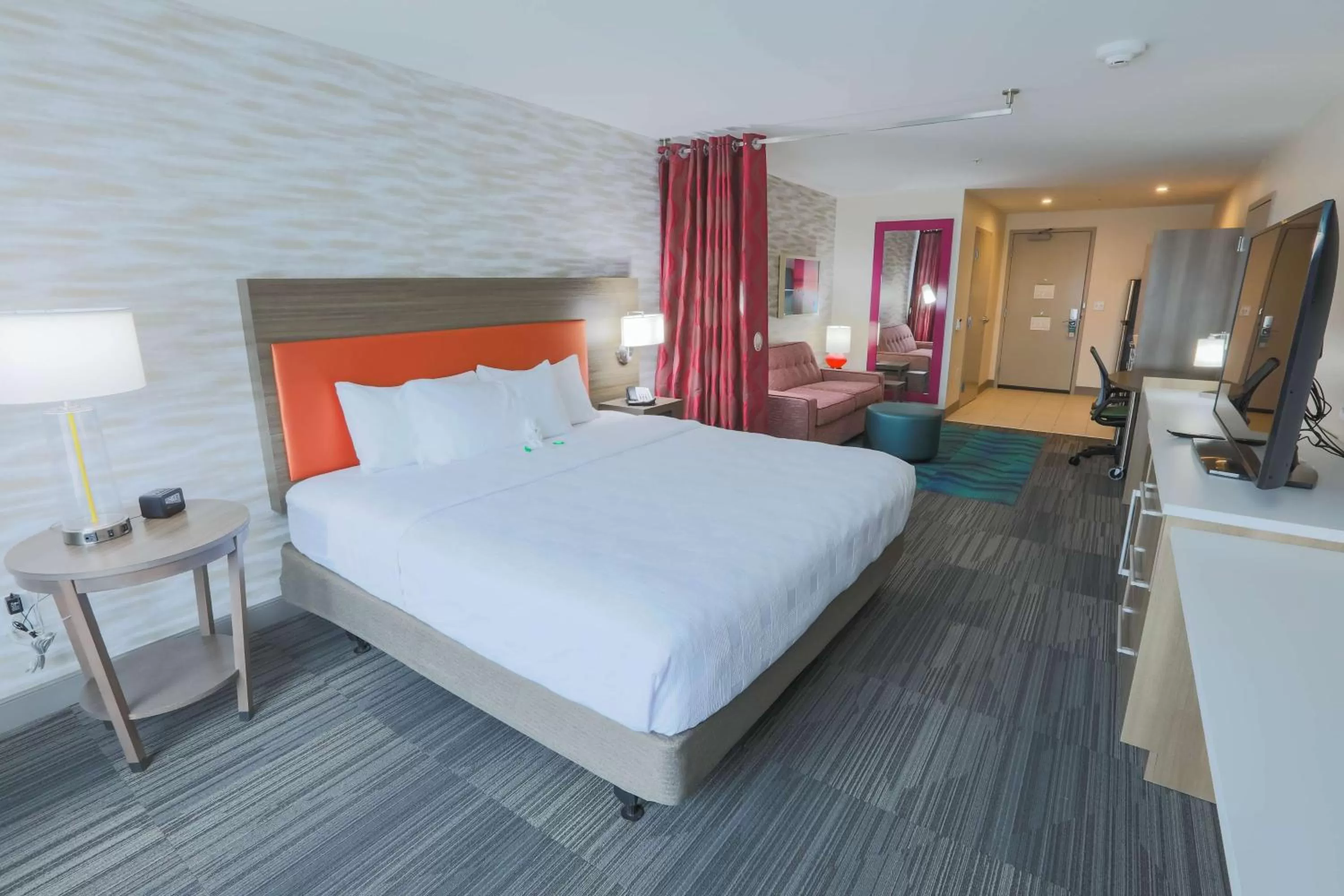 Bedroom, Bed in Home2 Suites By Hilton Cumming Atlanta, Ga