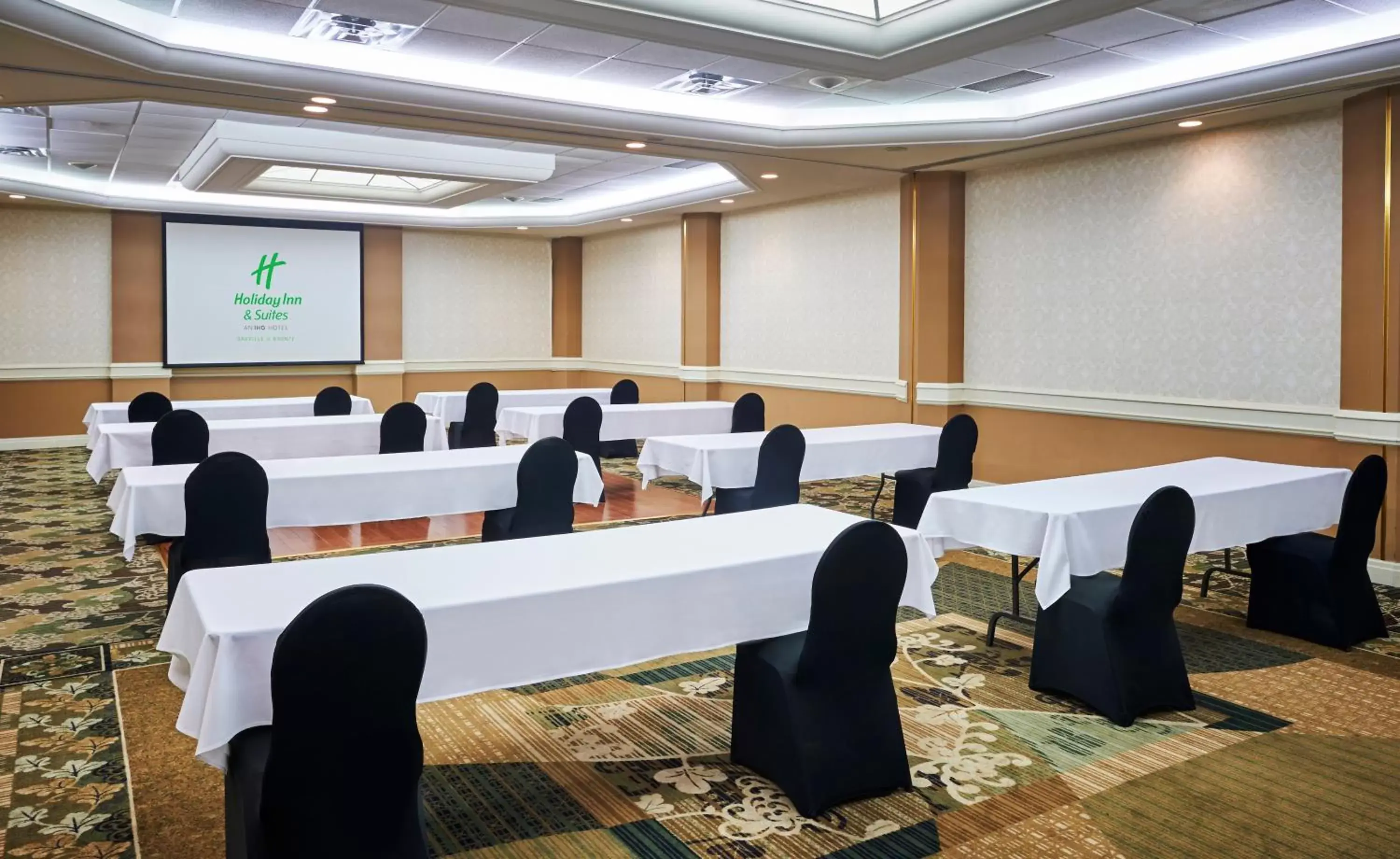 Banquet/Function facilities in Holiday Inn & Suites Oakville at Bronte, an IHG Hotel