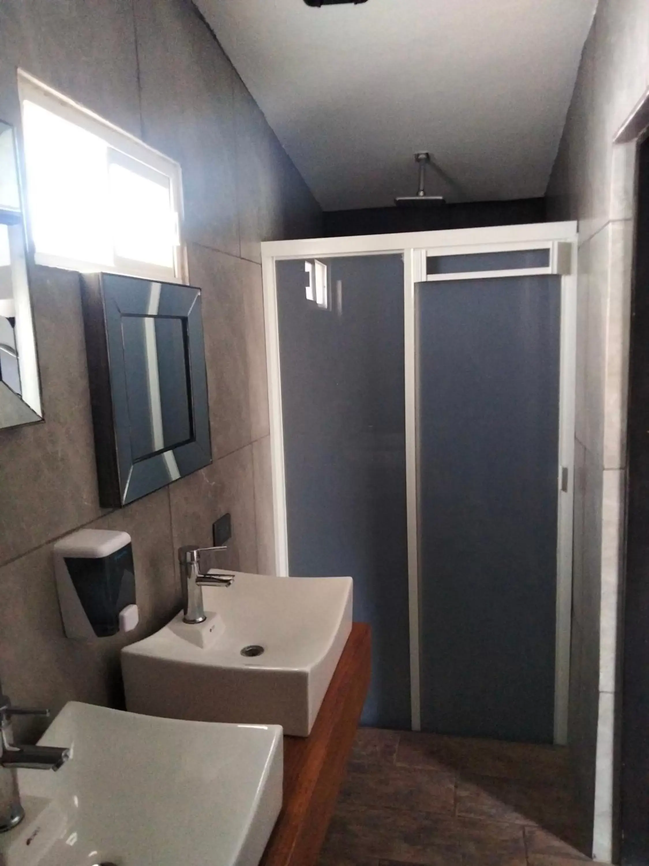 Bathroom in Abitare Durango By Grupo Salazar