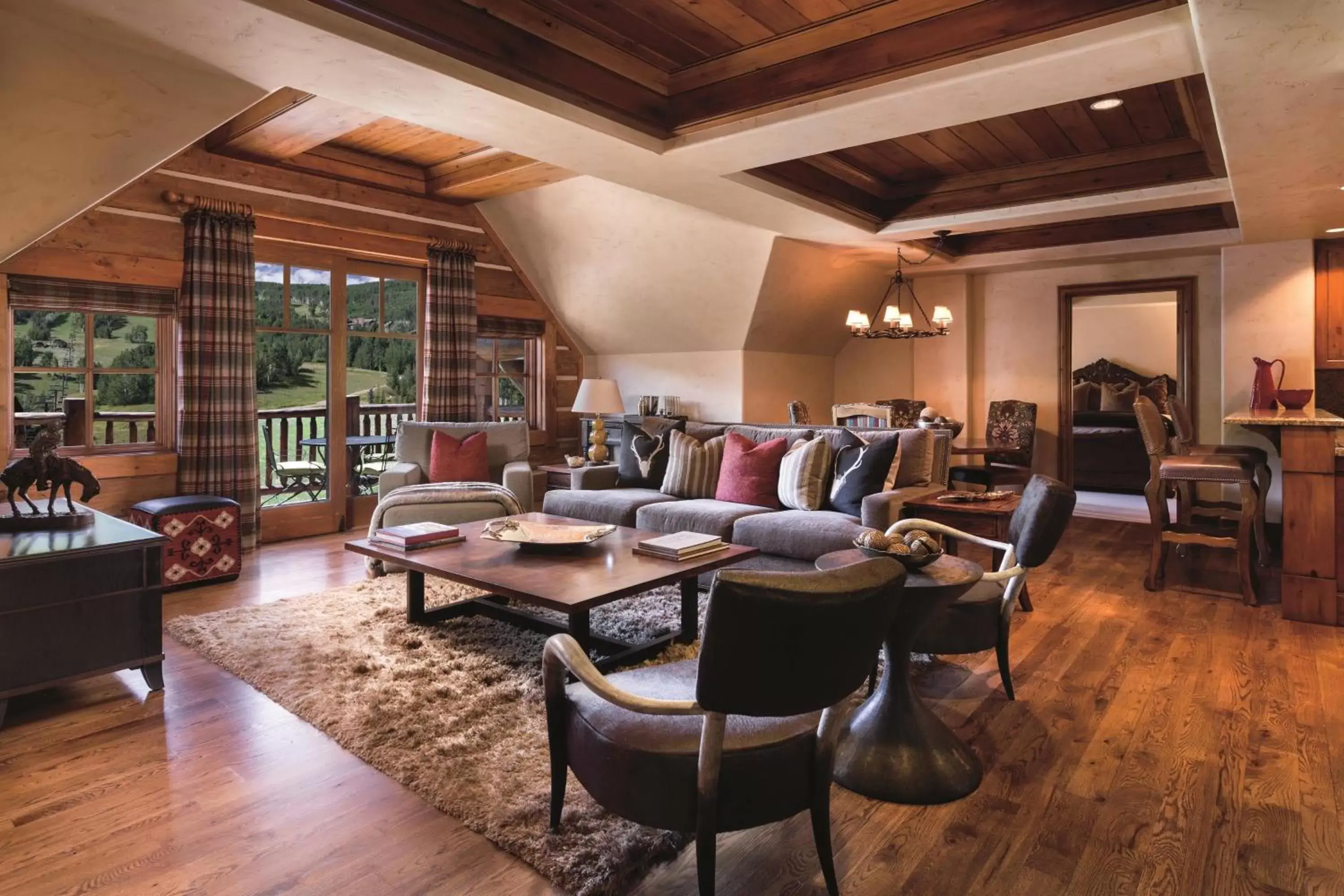 Living room, Seating Area in The Ritz-Carlton, Bachelor Gulch