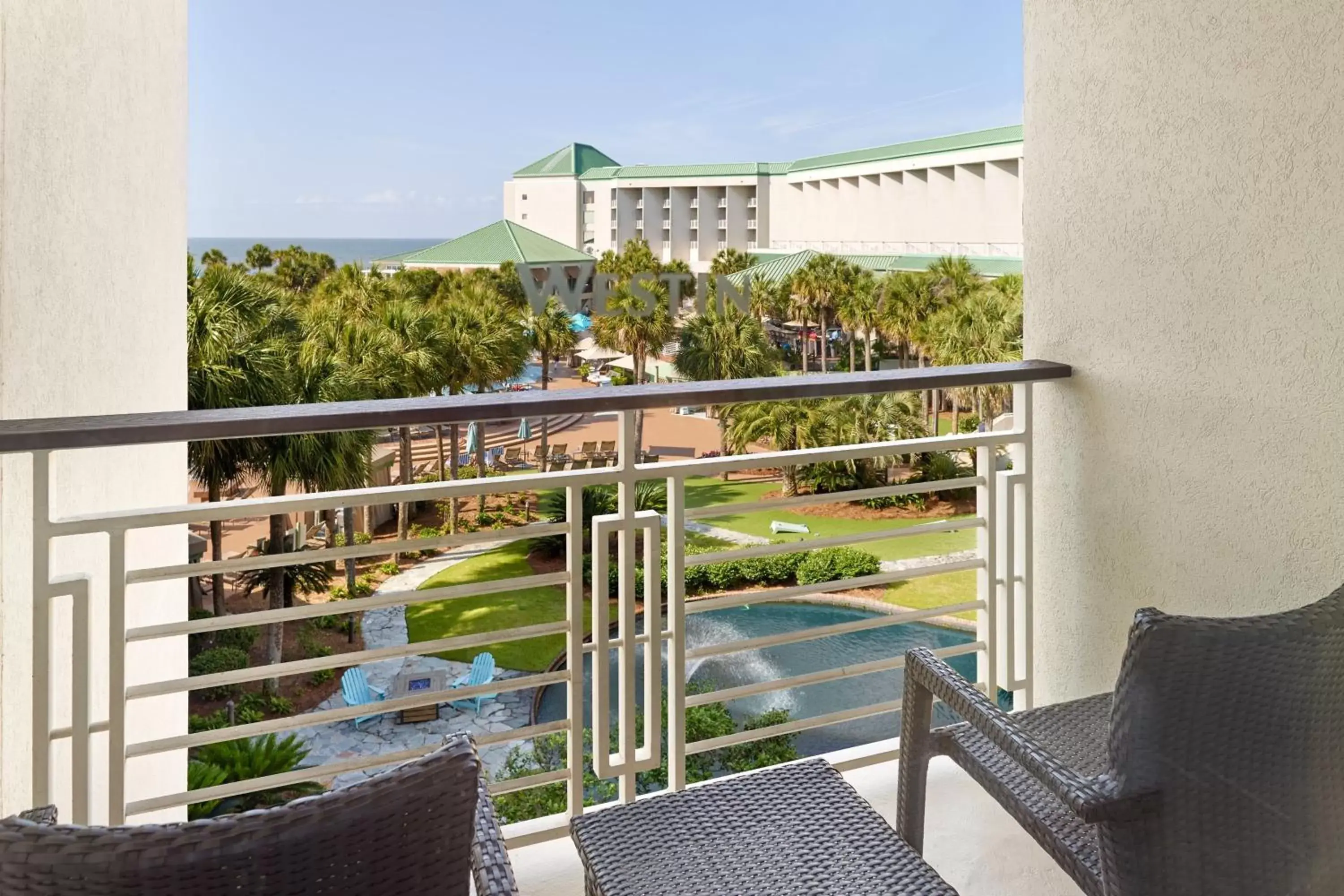 Photo of the whole room, Balcony/Terrace in The Westin Hilton Head Island Resort & Spa