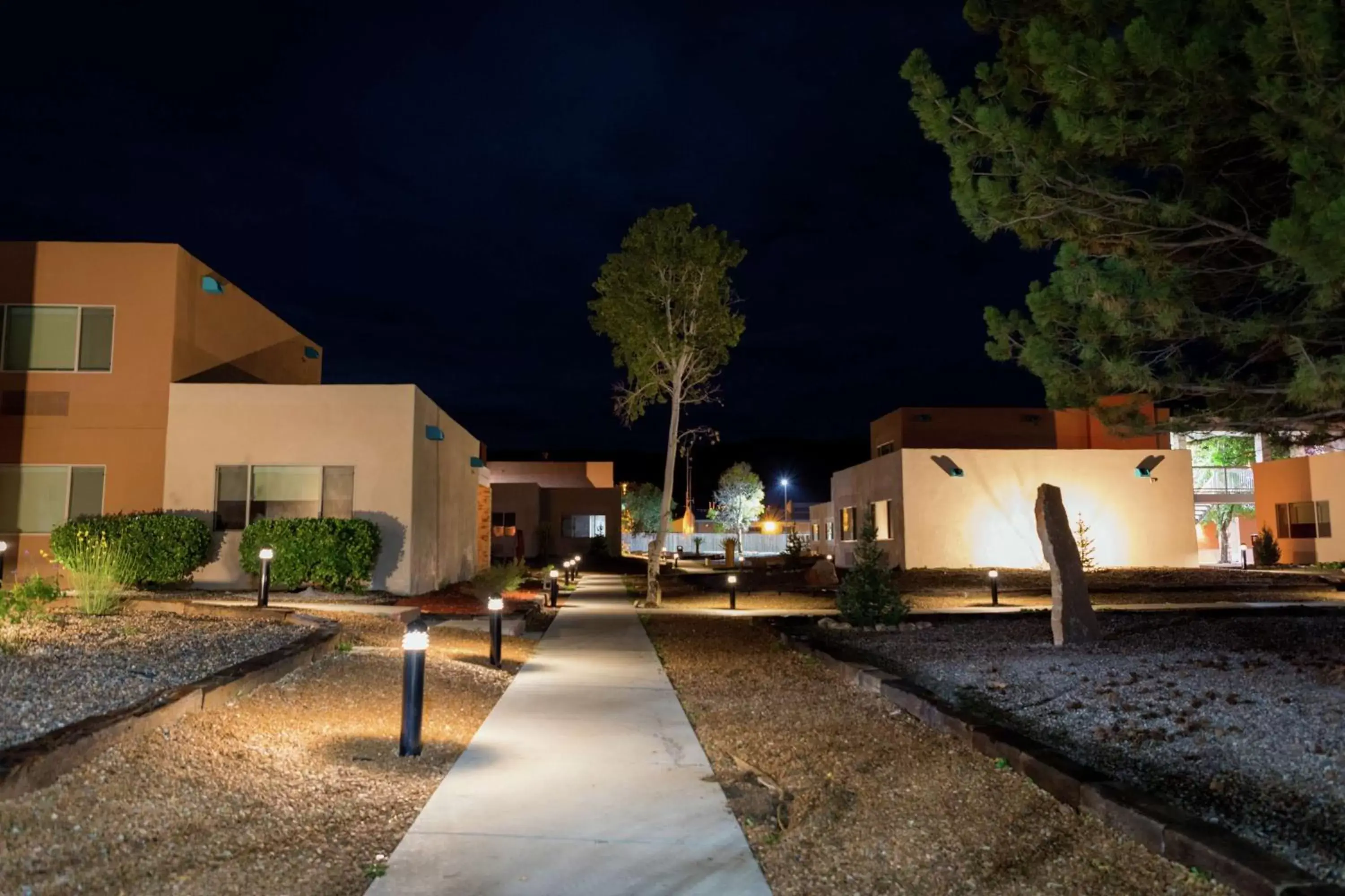 Property Building in Hotel Don Fernando De Taos, Tapestry Collection By Hilton