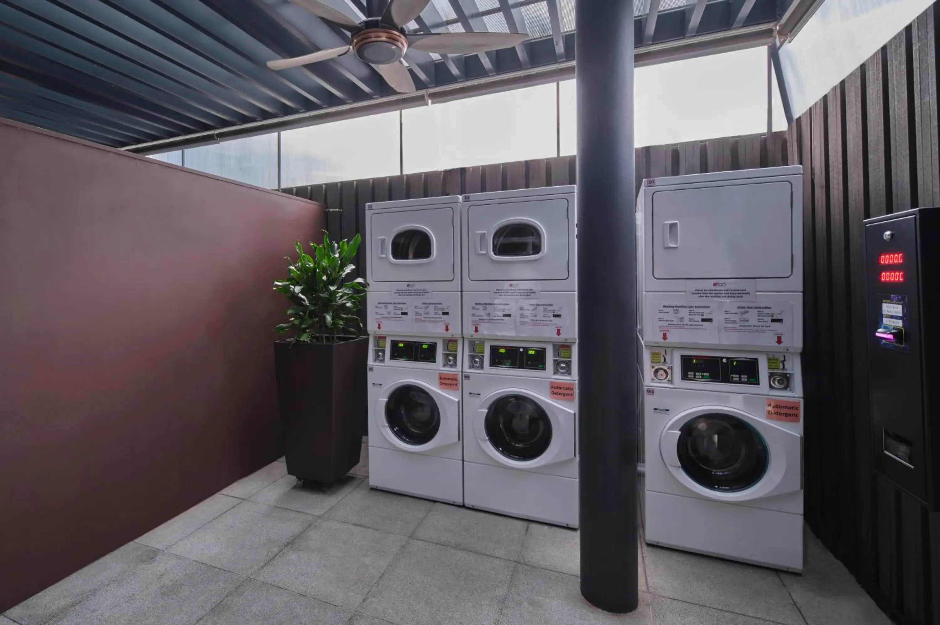 laundry in Aloft Singapore Novena