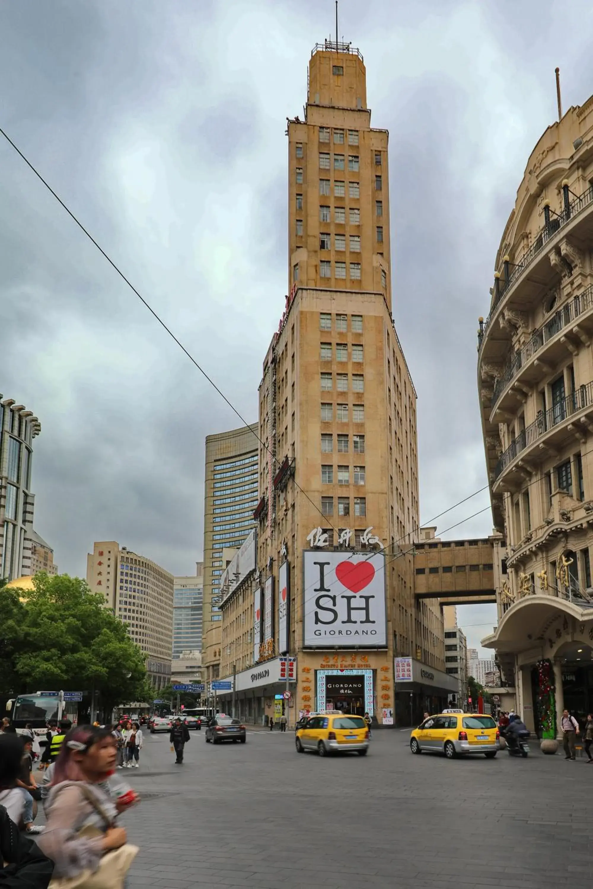 Facade/entrance in Seventh Heaven Hotel Facade/entrance in Seventh Heaven Hotel