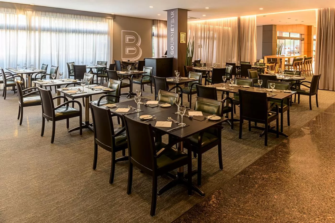 Restaurant/places to eat in Novotel Sao Paulo Center Norte